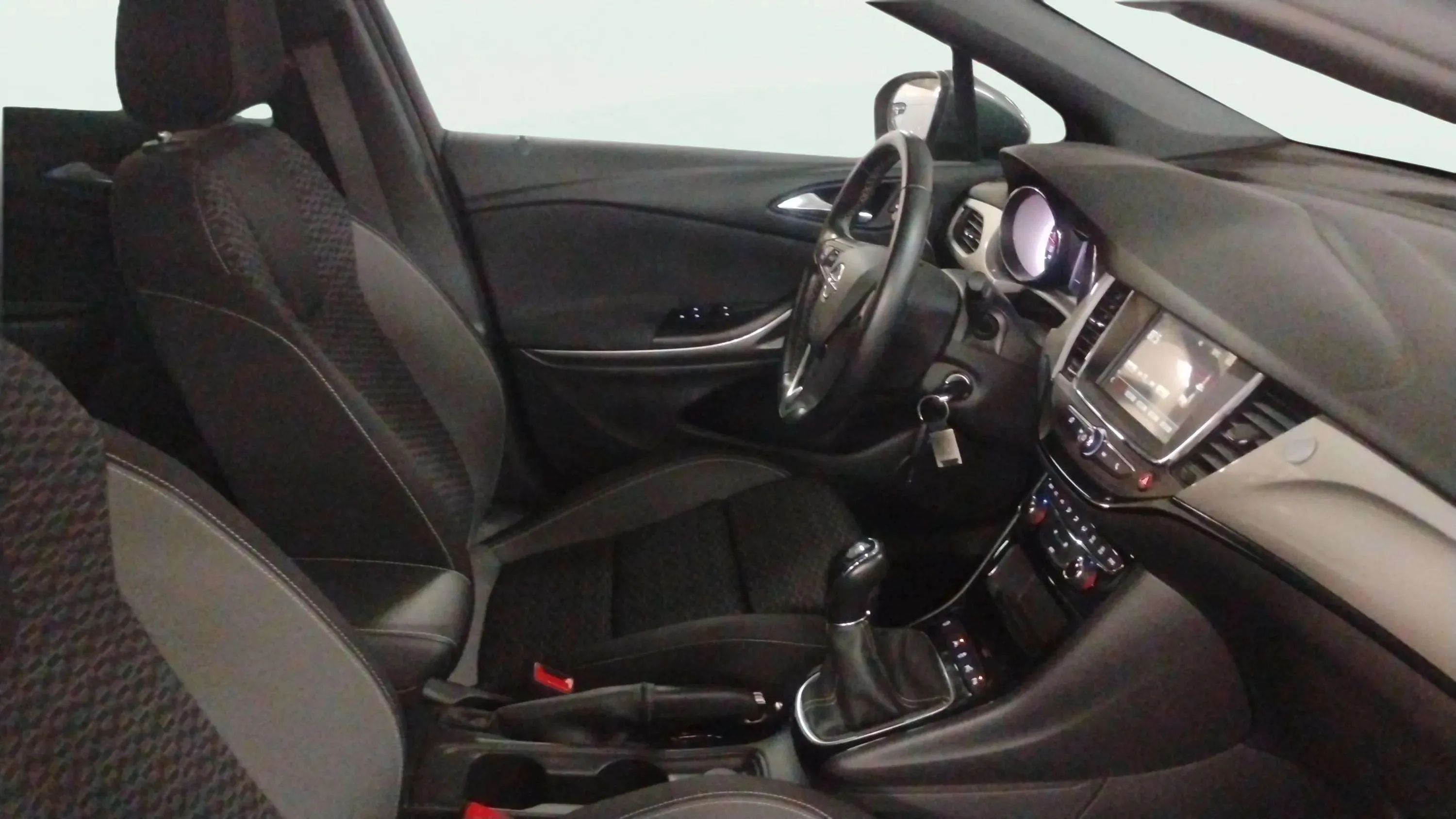 Opel Astra 1.2T SHL 2020 - foto 10