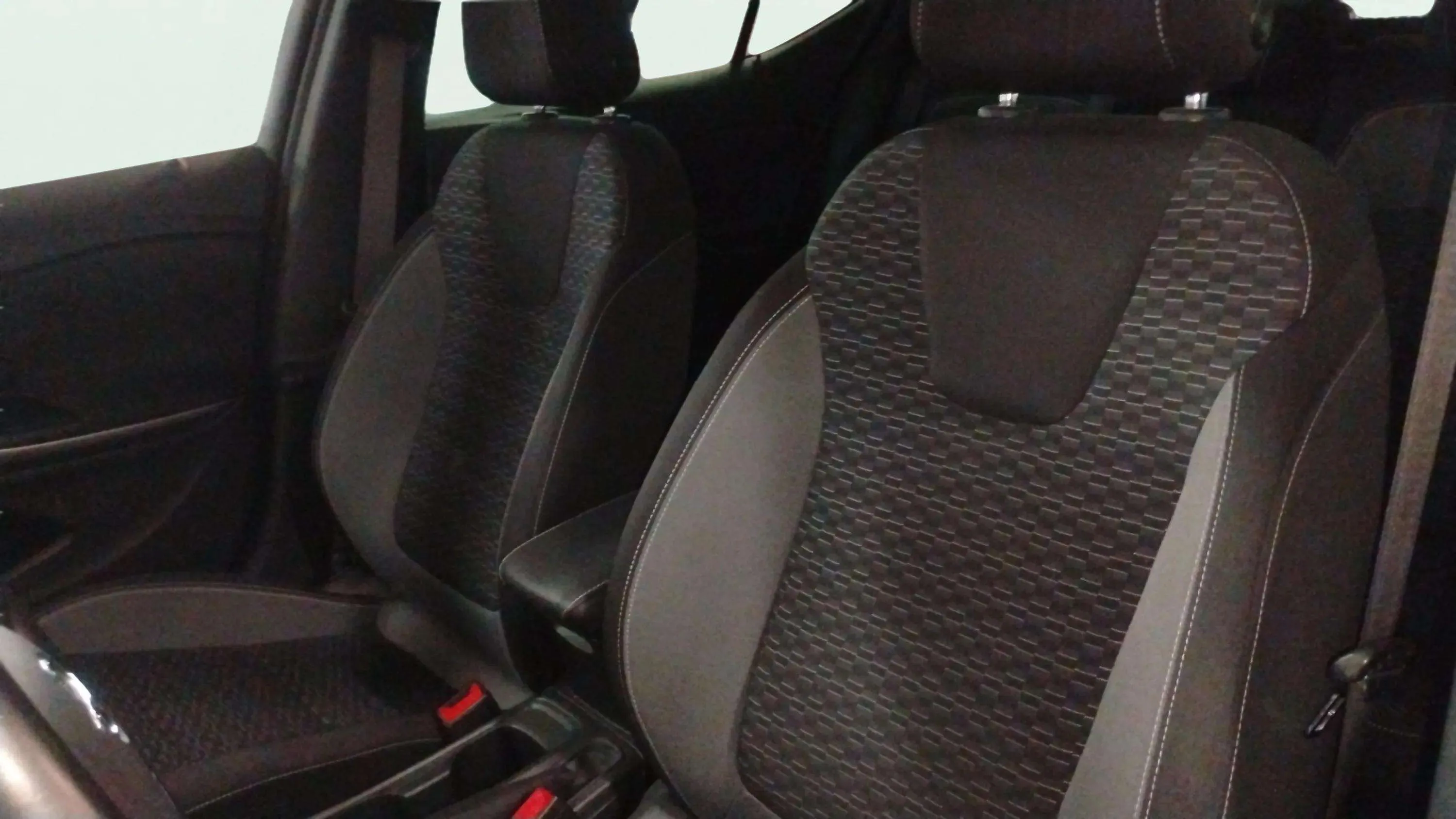 Opel Astra 1.2T SHL 2020 - foto 8