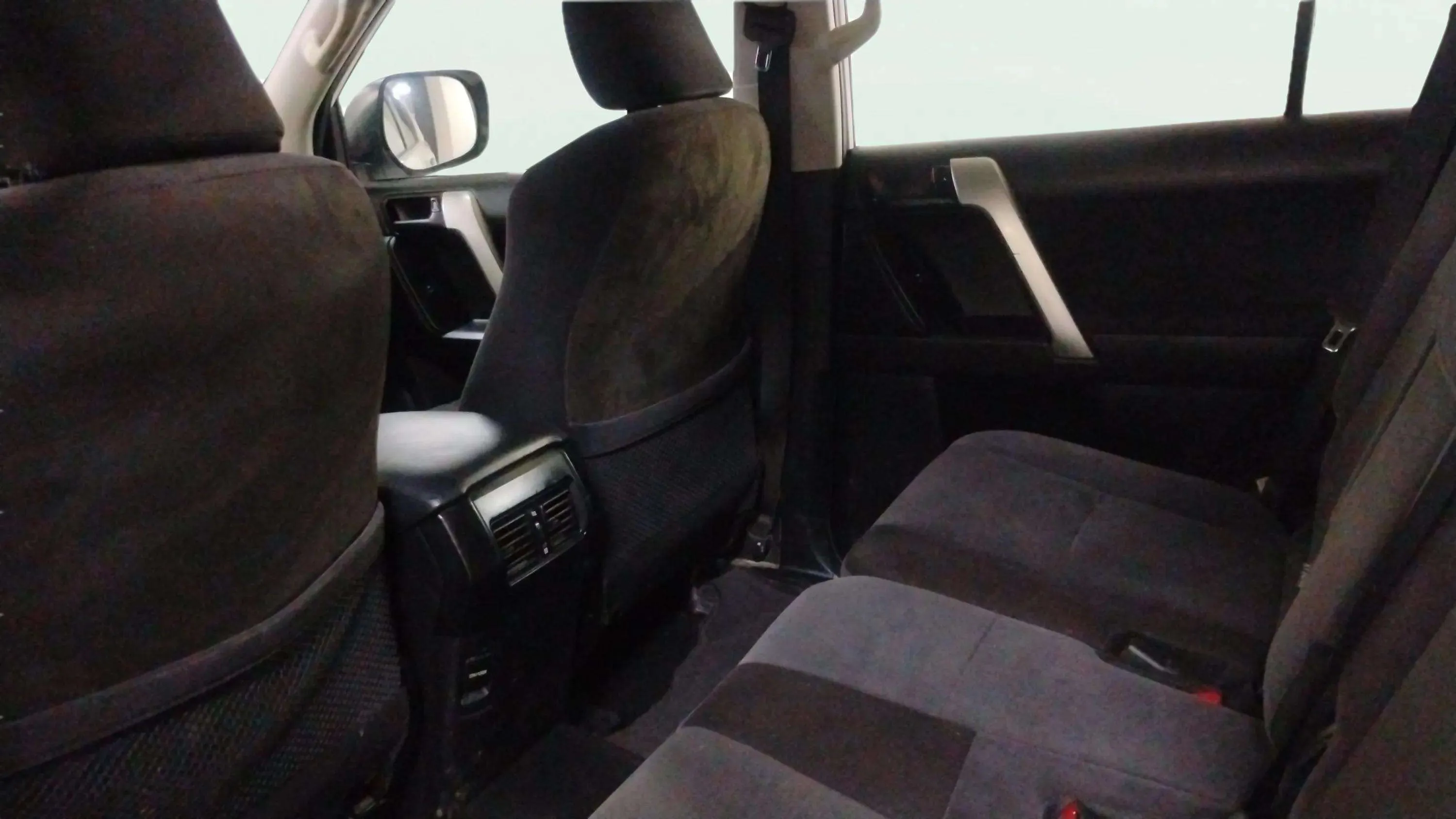 Toyota Land Cruiser 2.8 D-4D GX - foto 11