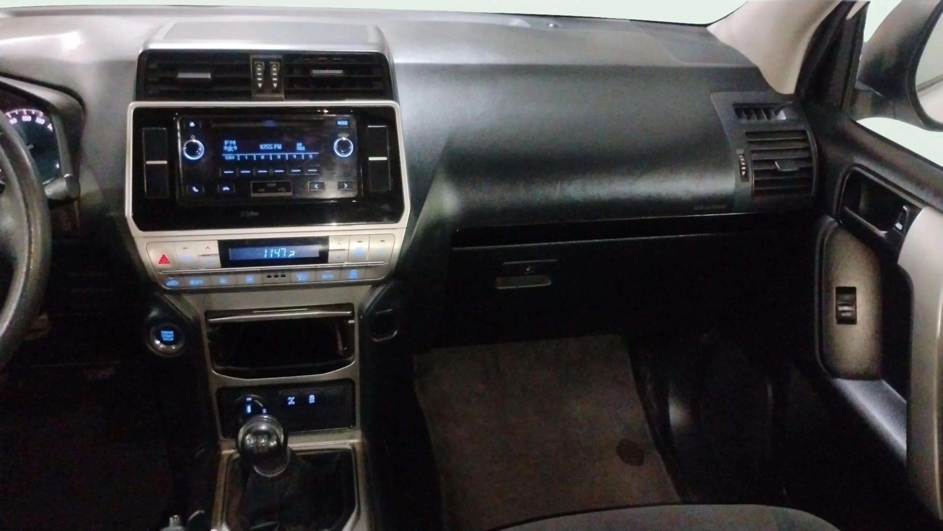 Toyota Land Cruiser 2.8 D-4D GX - foto 18