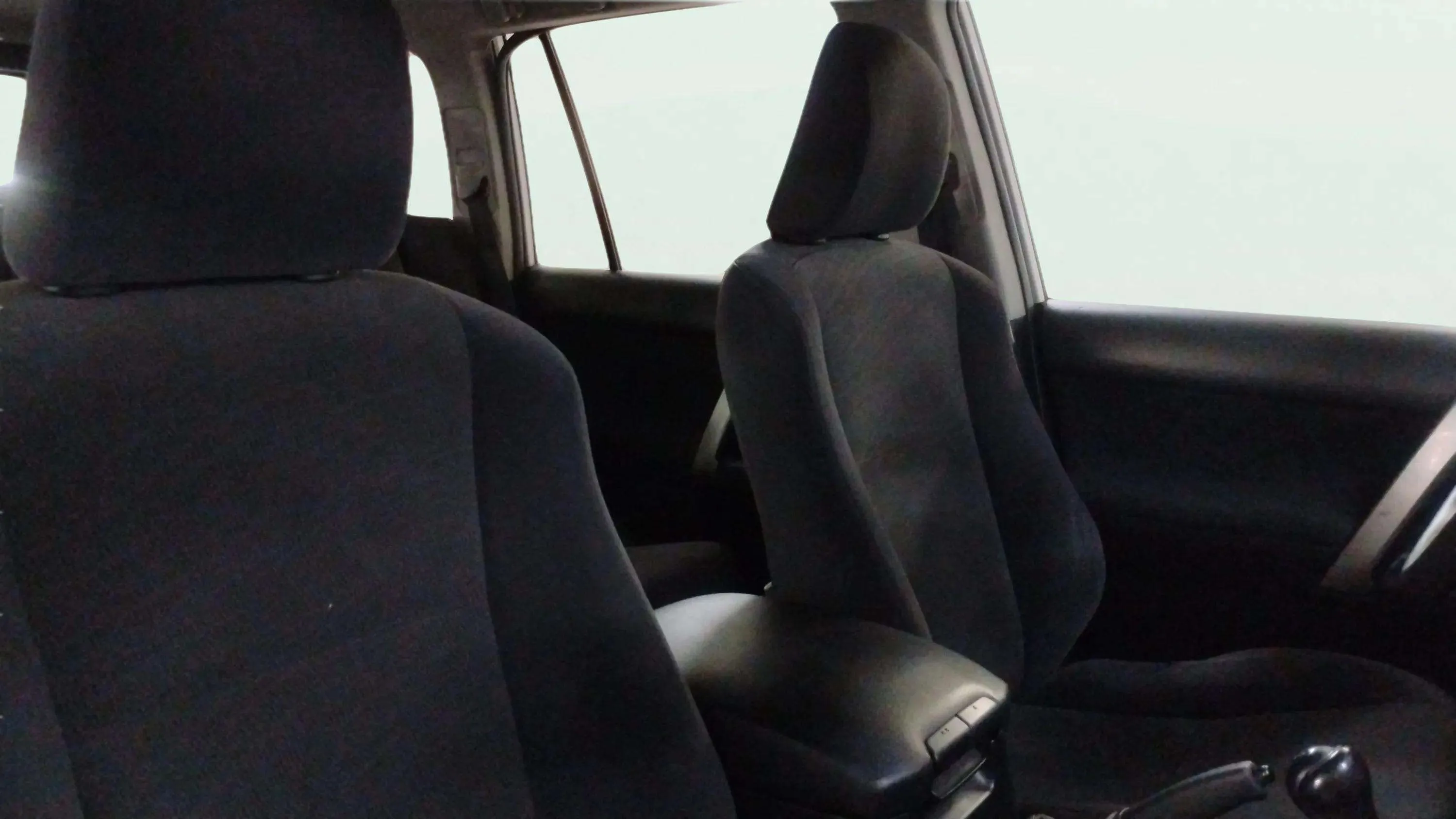 Toyota Land Cruiser 2.8 D-4D GX - foto 10
