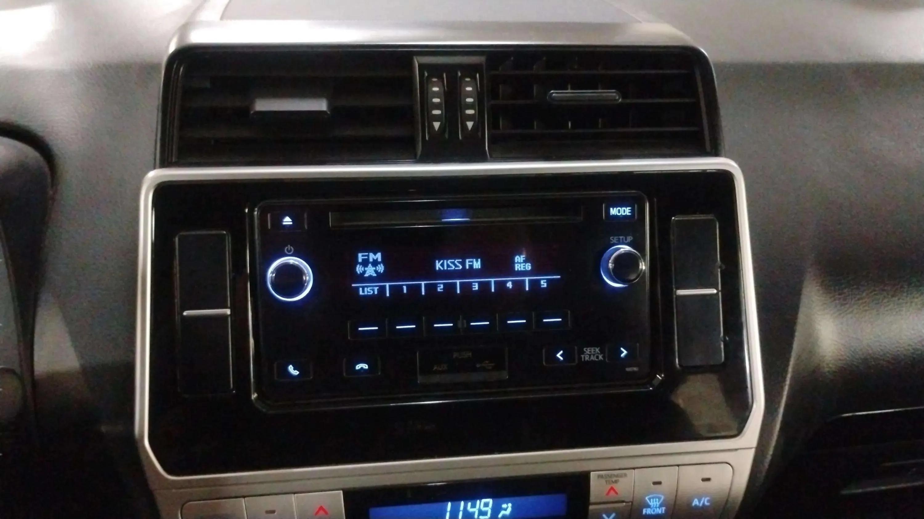 Toyota Land Cruiser 2.8 D-4D GX - foto 23