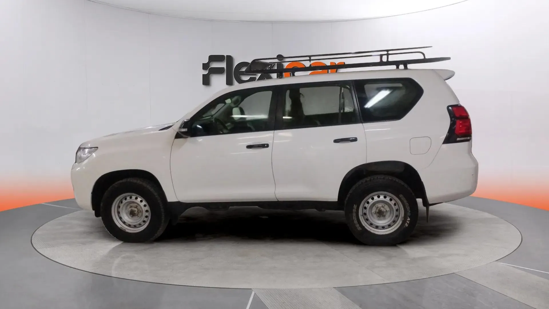 Toyota Land Cruiser 2.8 D-4D GX - foto 3