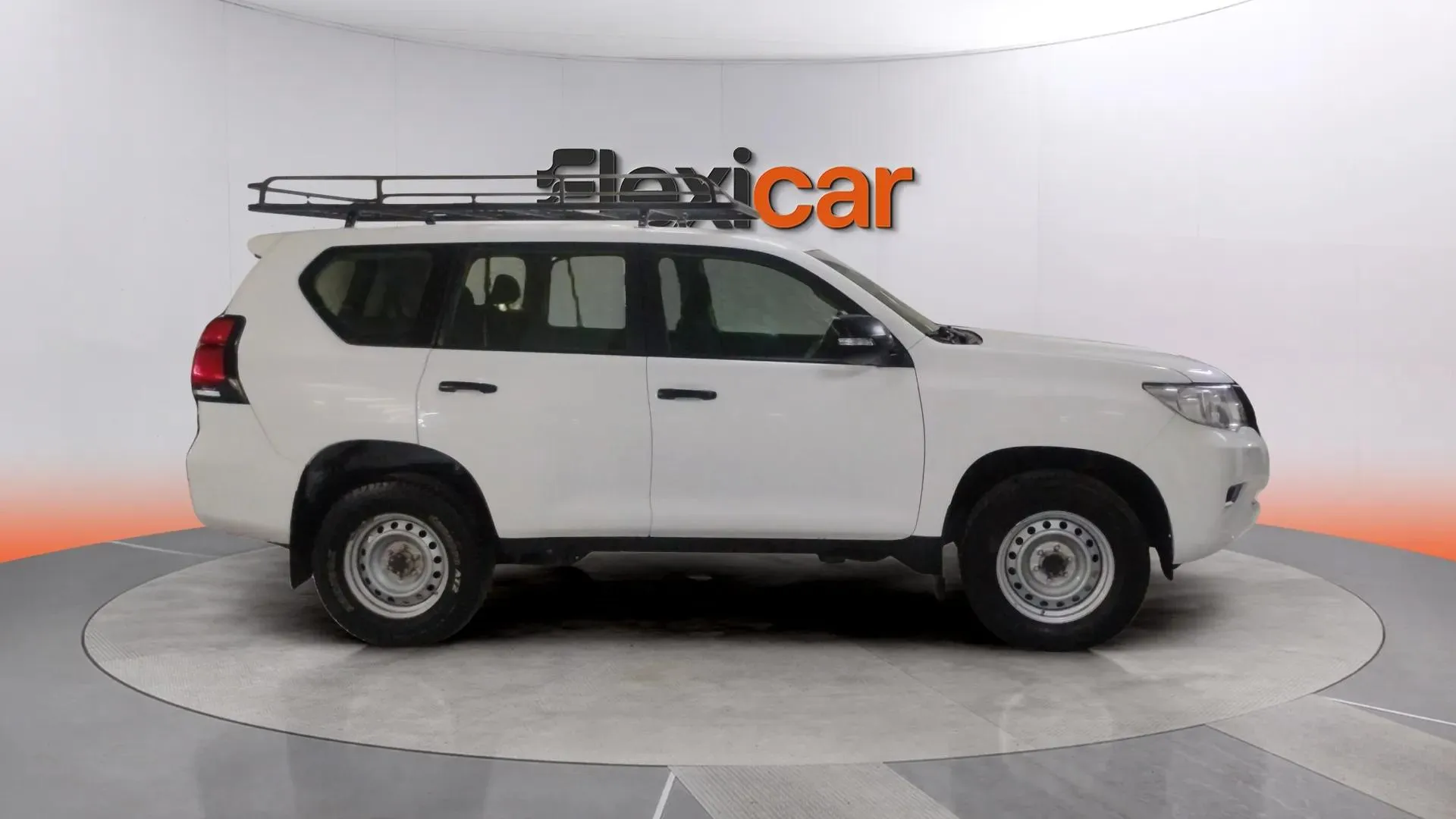 Toyota Land Cruiser 2.8 D-4D GX - foto 4