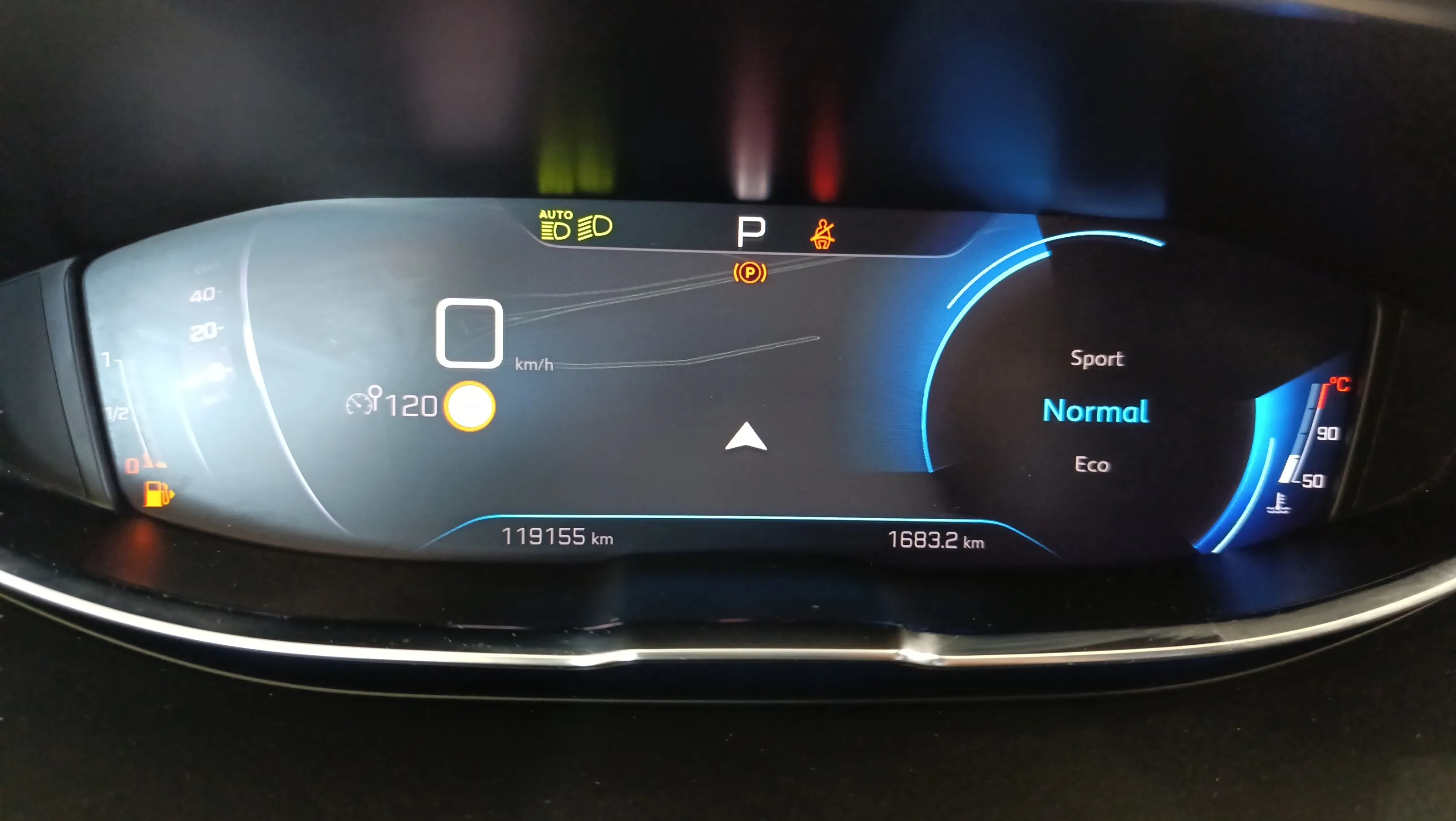 Peugeot 3008 1.2 PureTech Allure EAT8 - foto 16