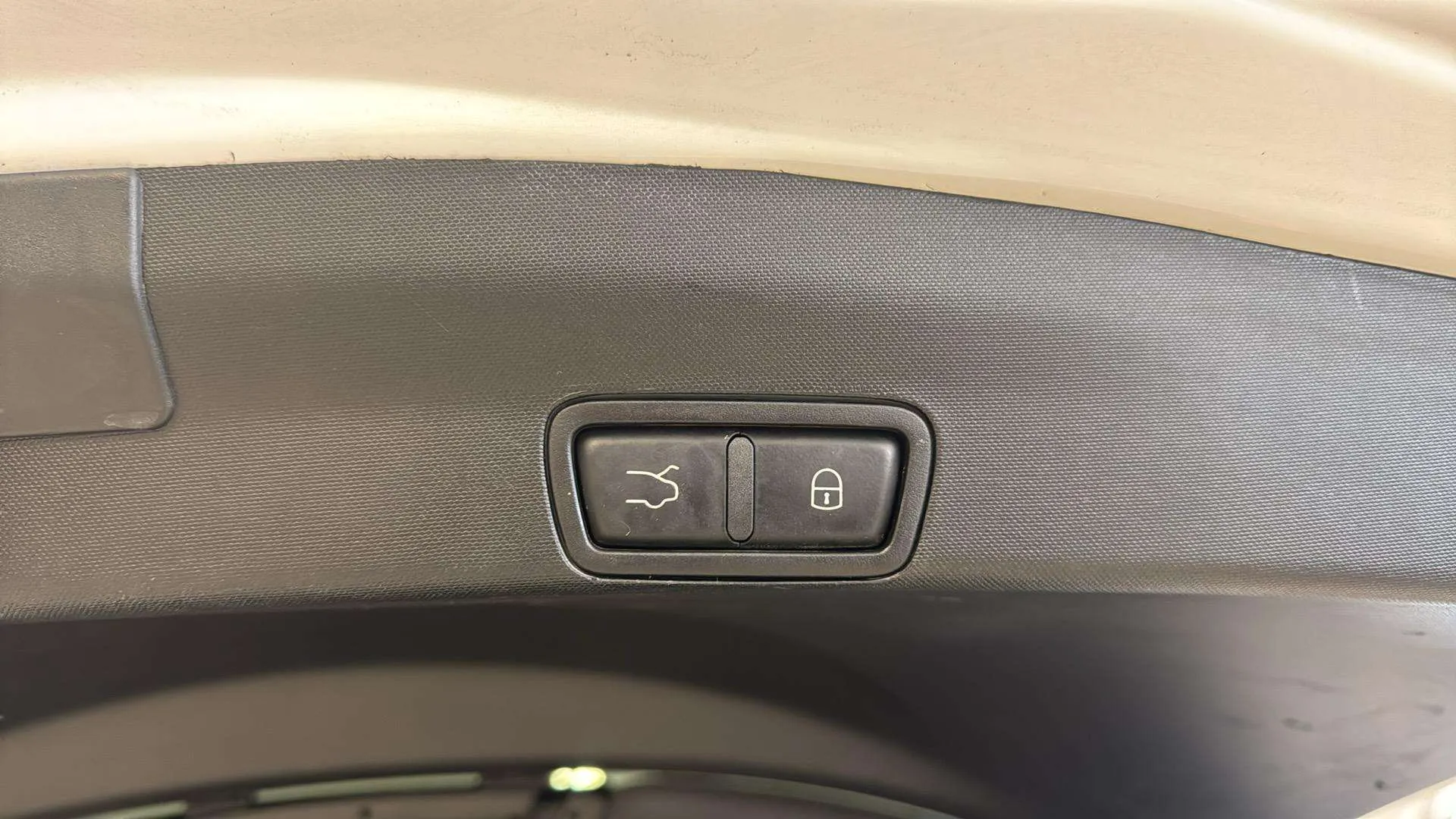 Alfa Romeo Stelvio 2.0 Gasolina Sprint+ Q4 - foto 13
