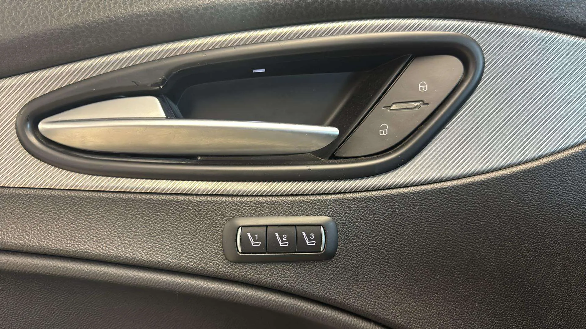 Alfa Romeo Stelvio 2.0 Gasolina Sprint+ Q4 - foto 24