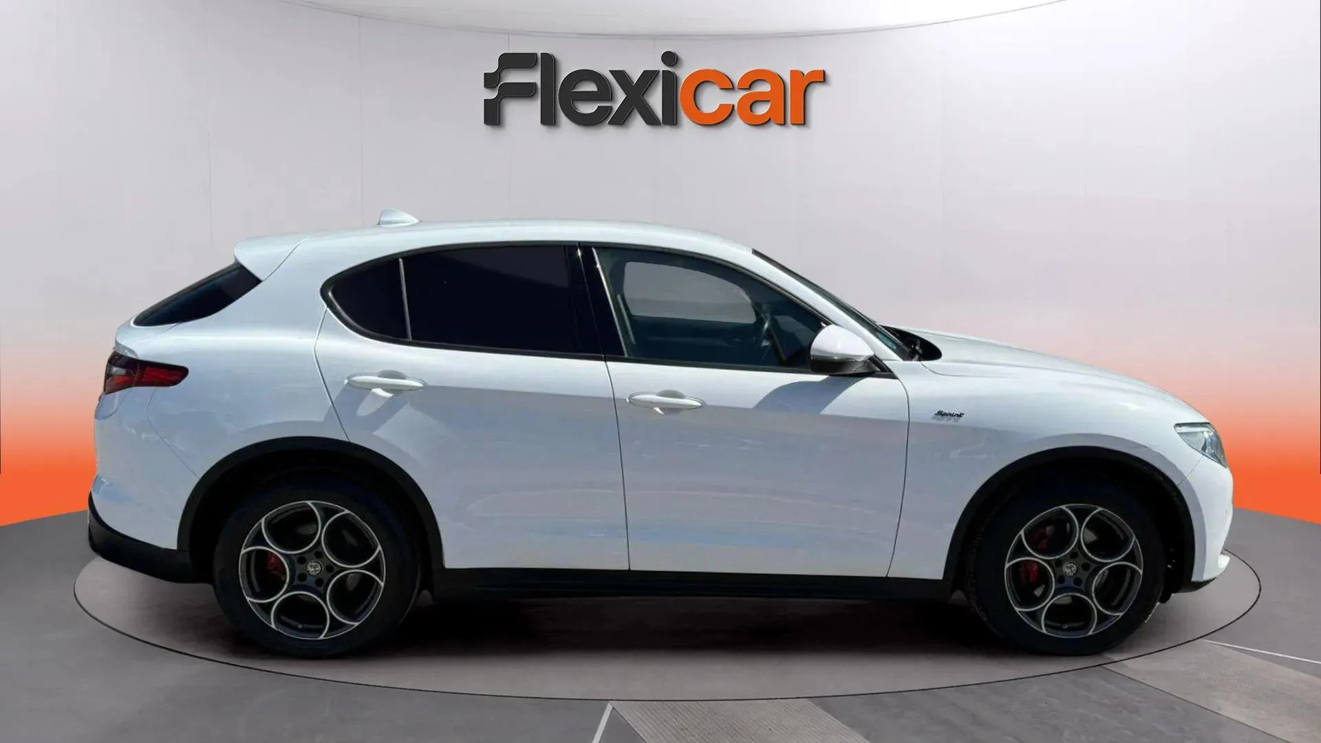 Alfa Romeo Stelvio 2.0 Gasolina Sprint Q4 - foto 4