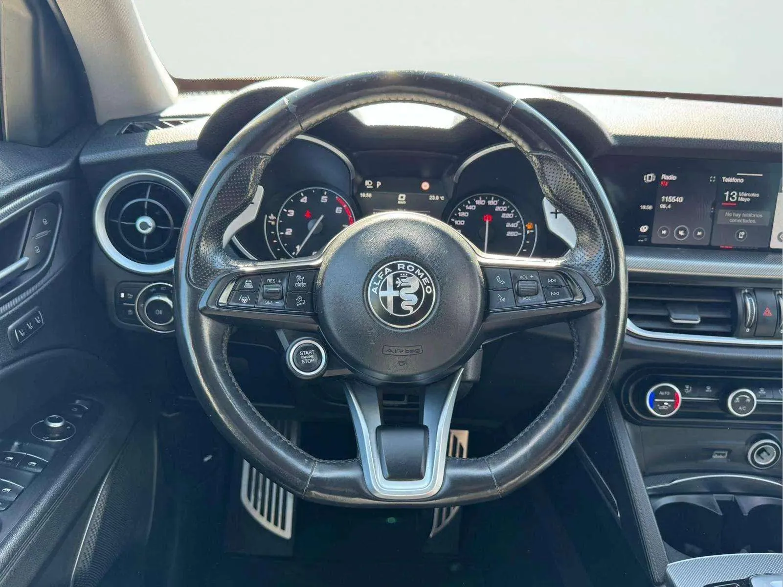 Alfa Romeo Stelvio 2.0 Gasolina Sprint Q4 - foto 7