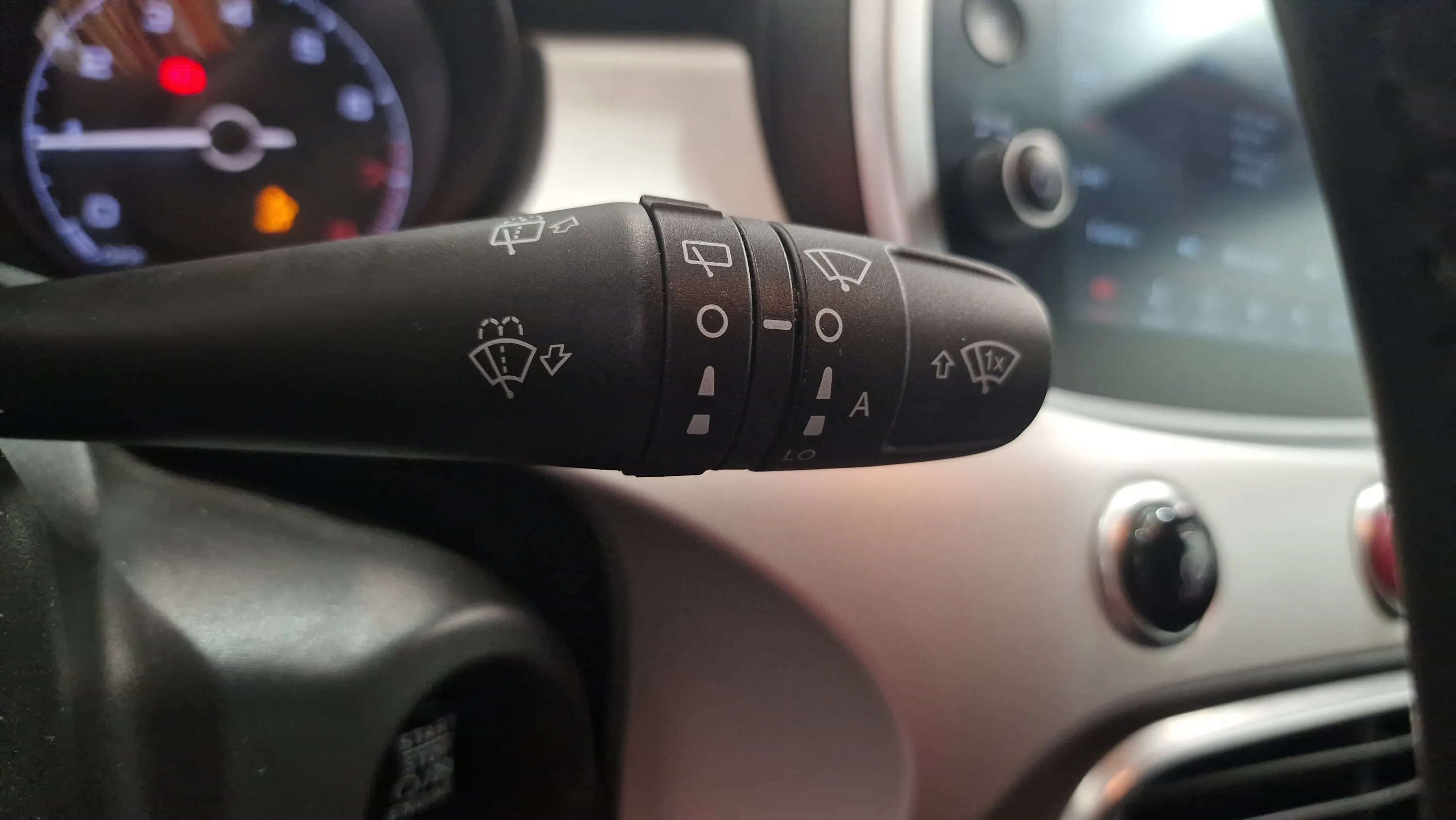 Fiat 500X Connect 1,0 Firefly T3 - foto 18