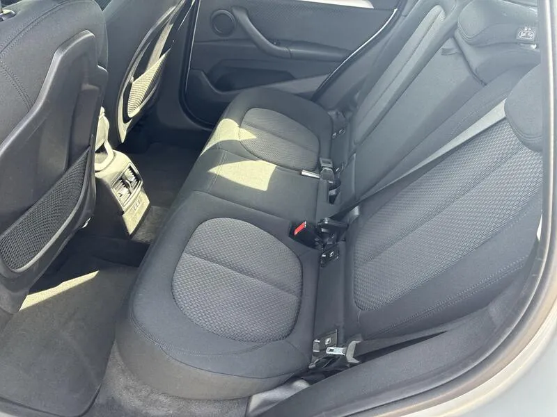 BMW X1 xDrive25e - foto 31
