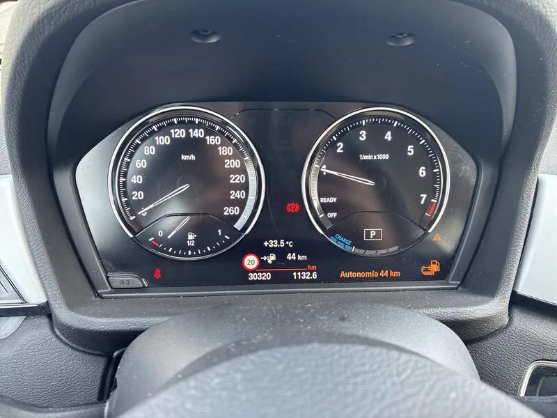 BMW X1 xDrive25e - foto 38