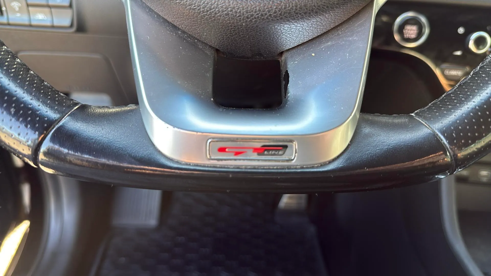 Kia Sportage 1.6 MHEV GT Line Xtreme 4x2 - foto 12