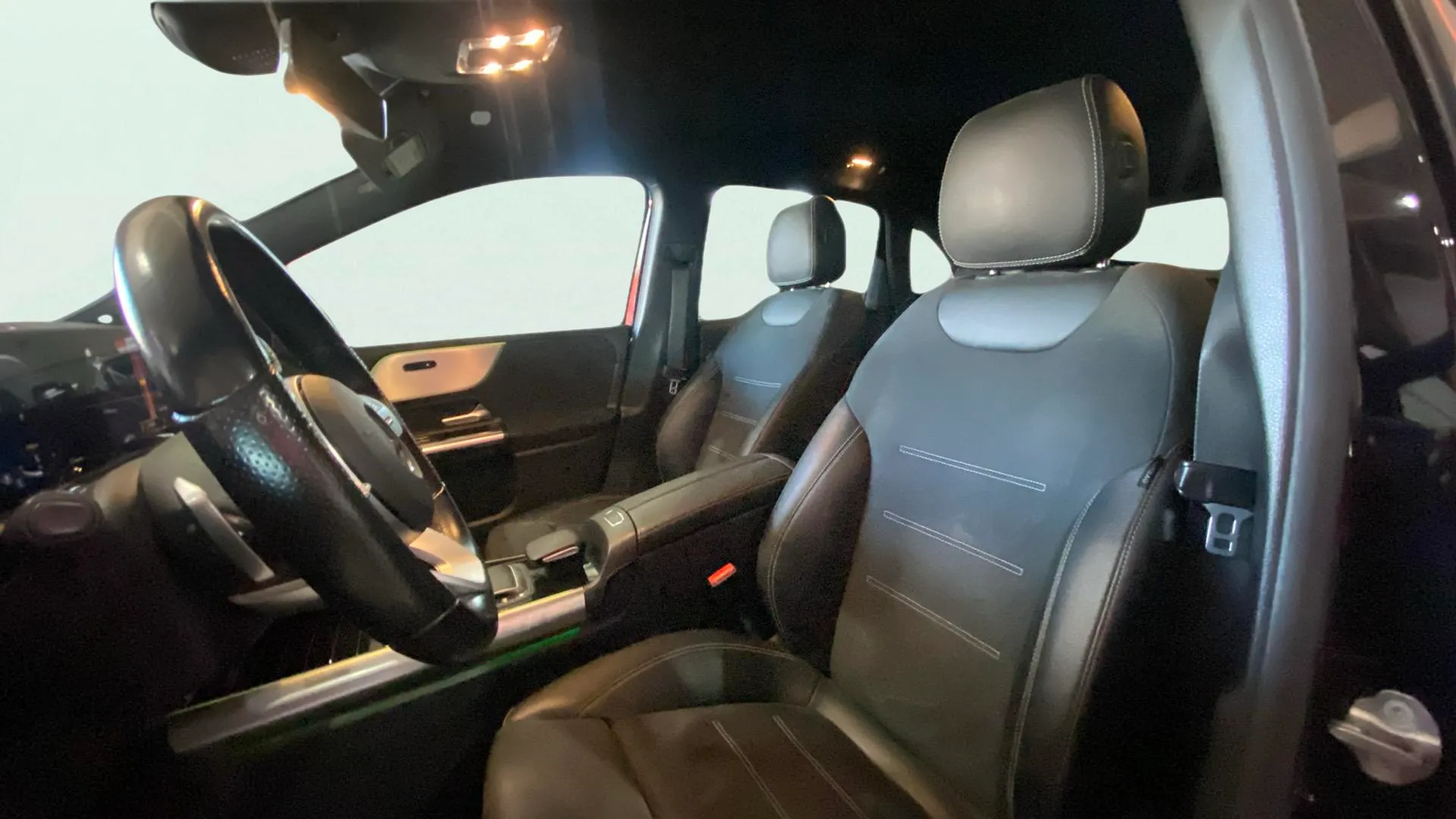 Mercedes-Benz Clase B B 200 d - foto 16