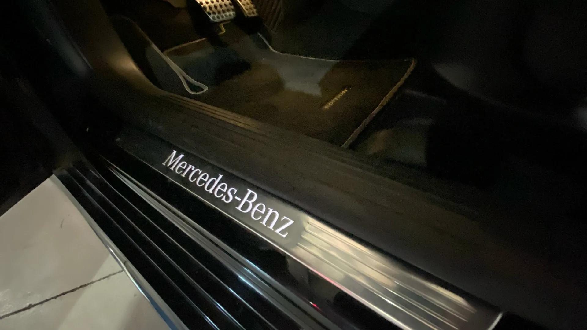 Mercedes-Benz Clase B B 200 d - foto 18