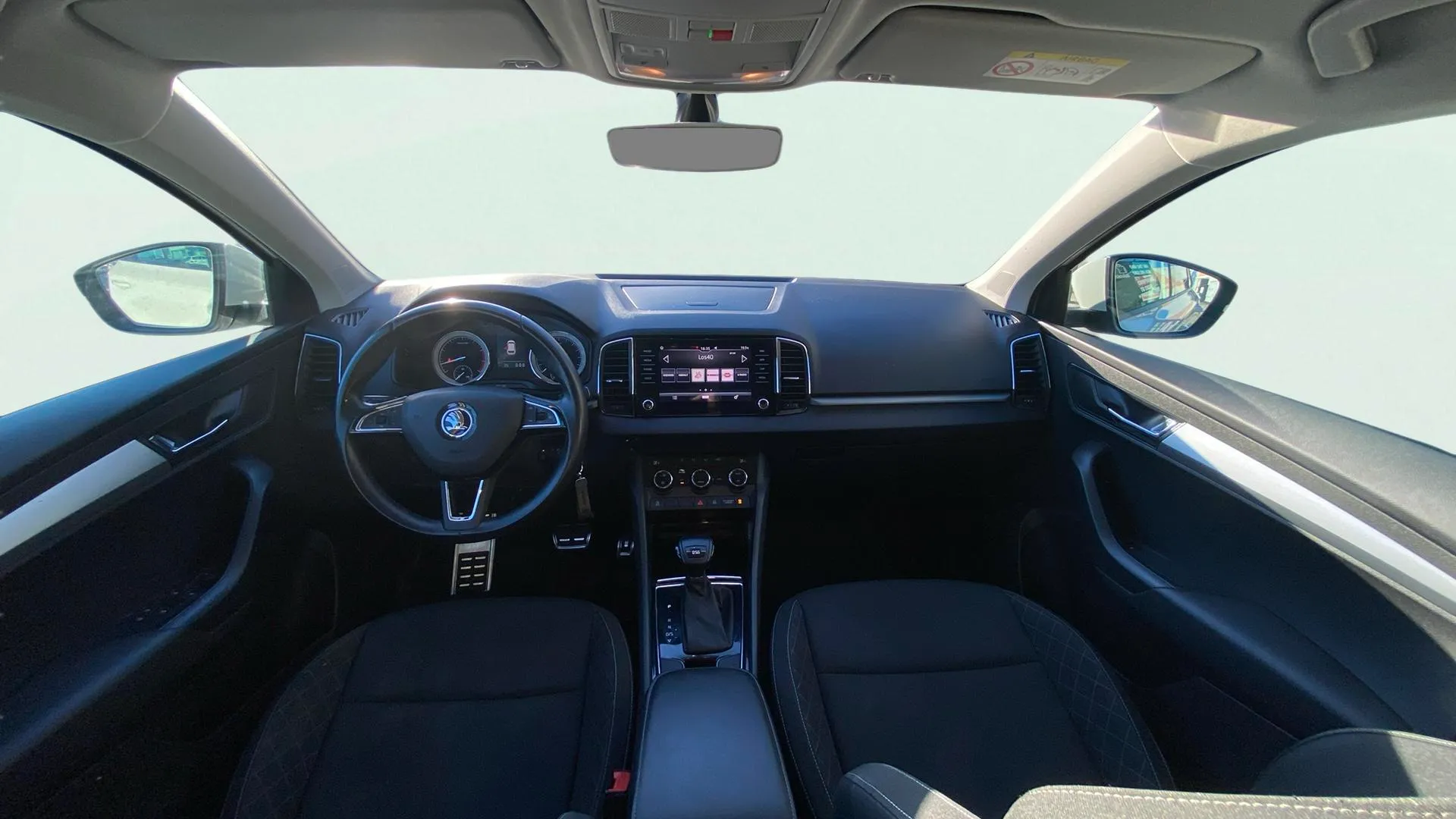 Škoda Karoq 1.5 TSI DSG ACT Ambition - foto 10