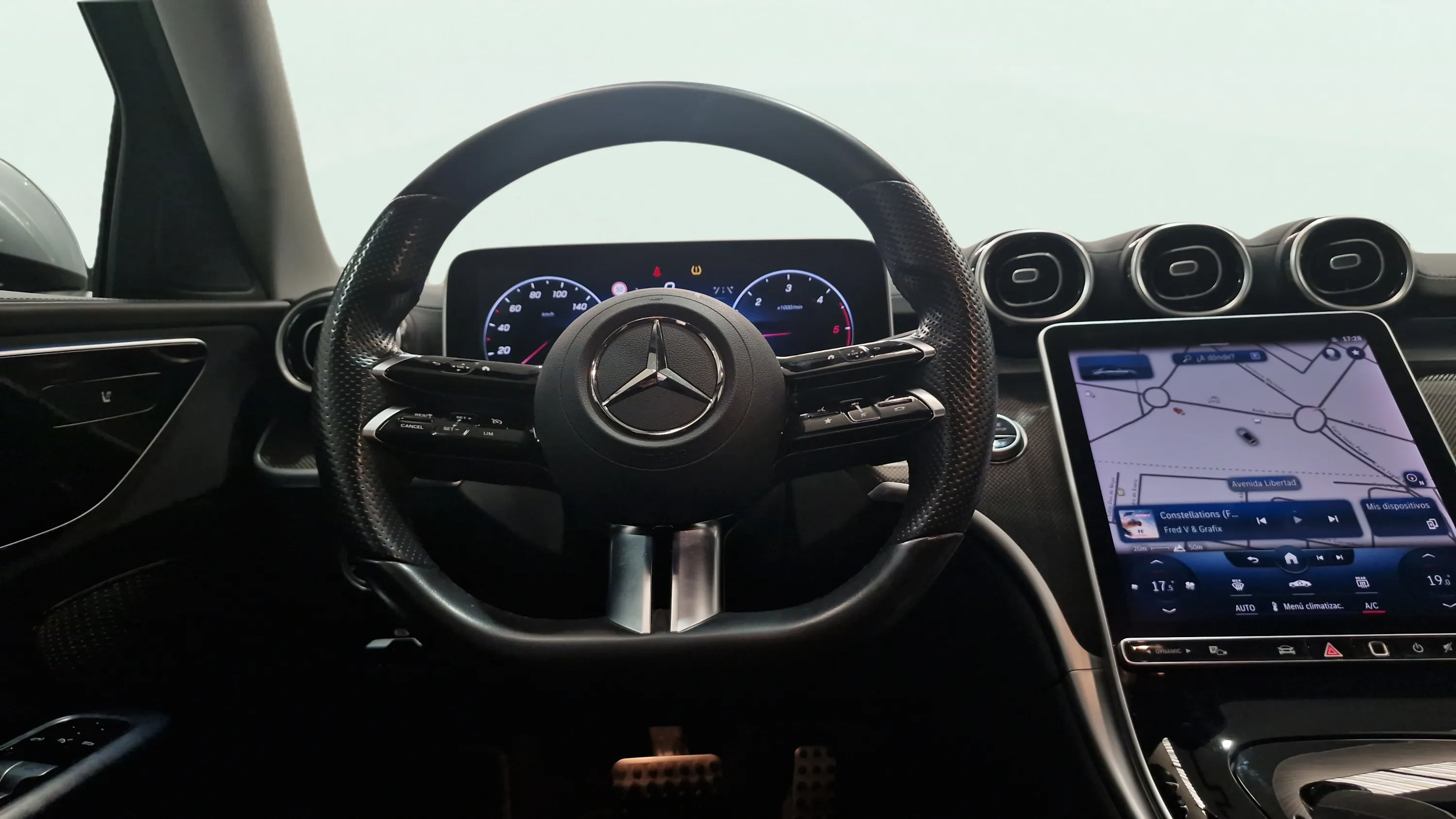 Mercedes-Benz Clase C C 220 d - foto 9