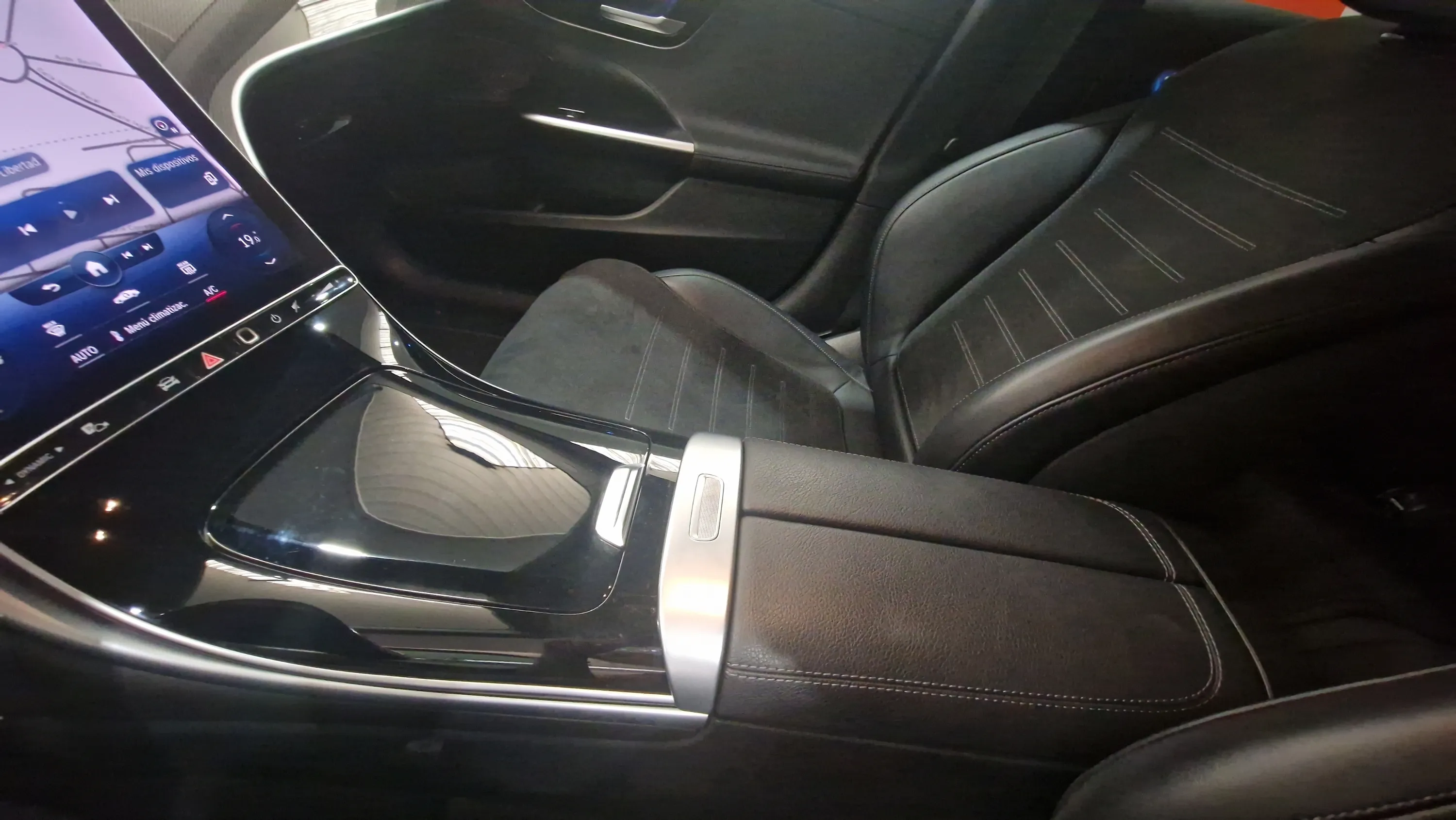 Mercedes-Benz Clase C C 220 d - foto 24