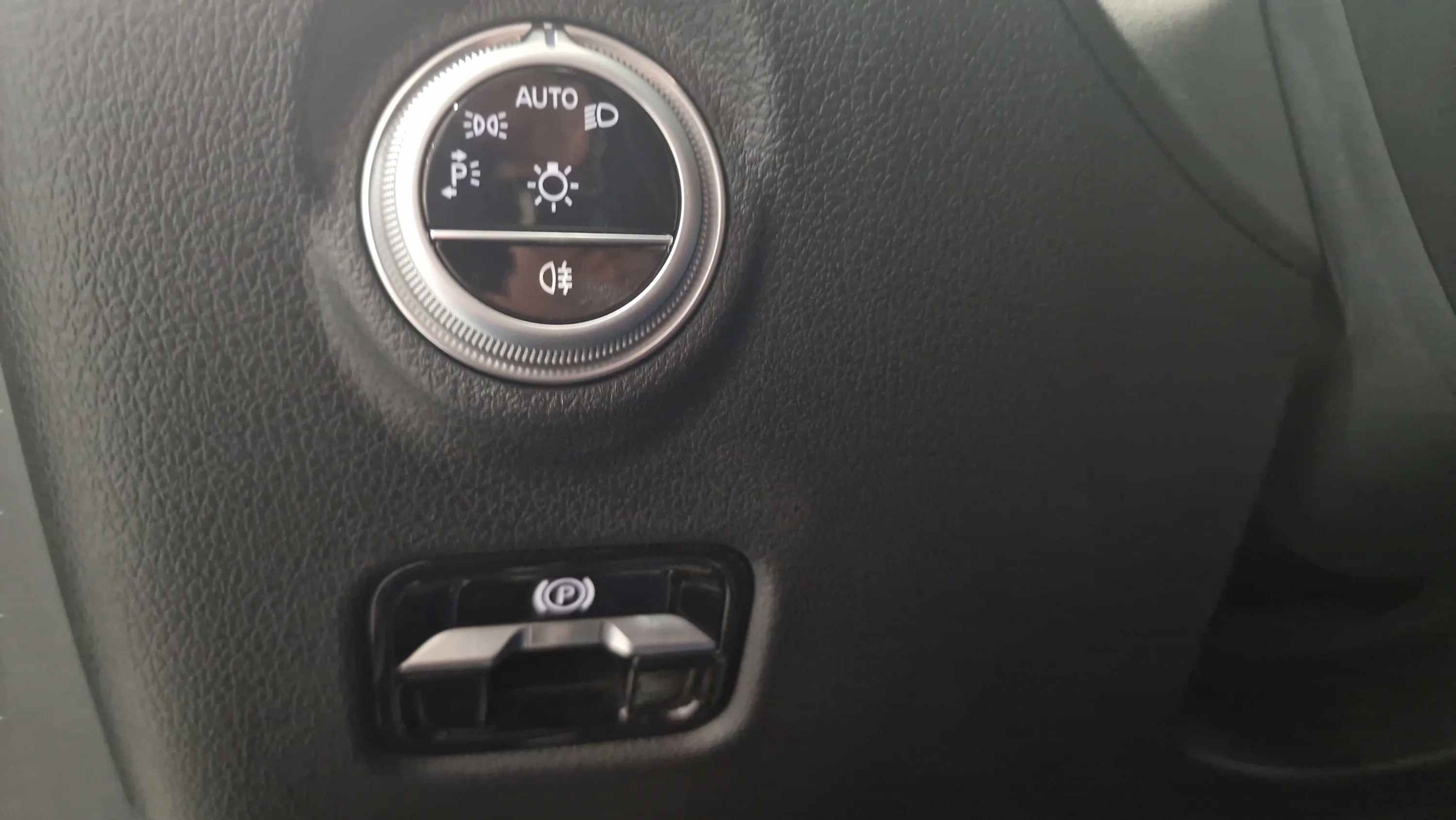 Mercedes-Benz Clase C C 220 d - foto 26