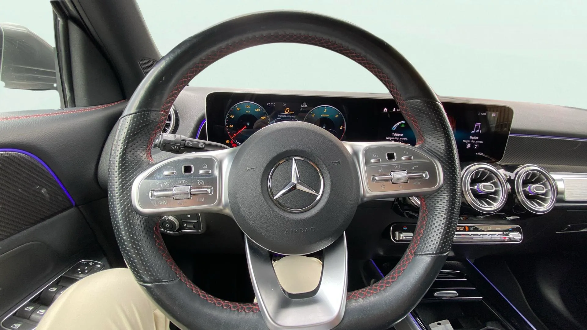 Mercedes-Benz GLB 2.0 GLB 200 D DCT - foto 9