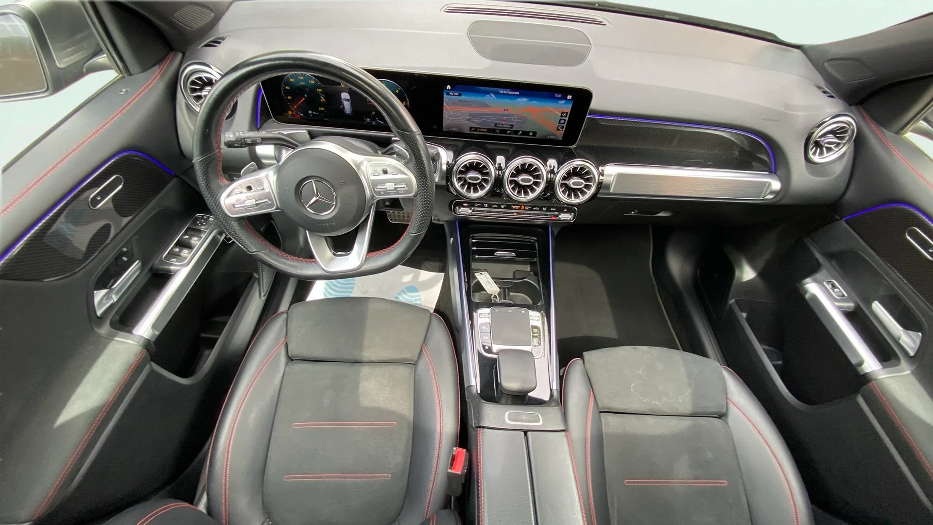 Mercedes-Benz GLB 2.0 GLB 200 D DCT - foto 21