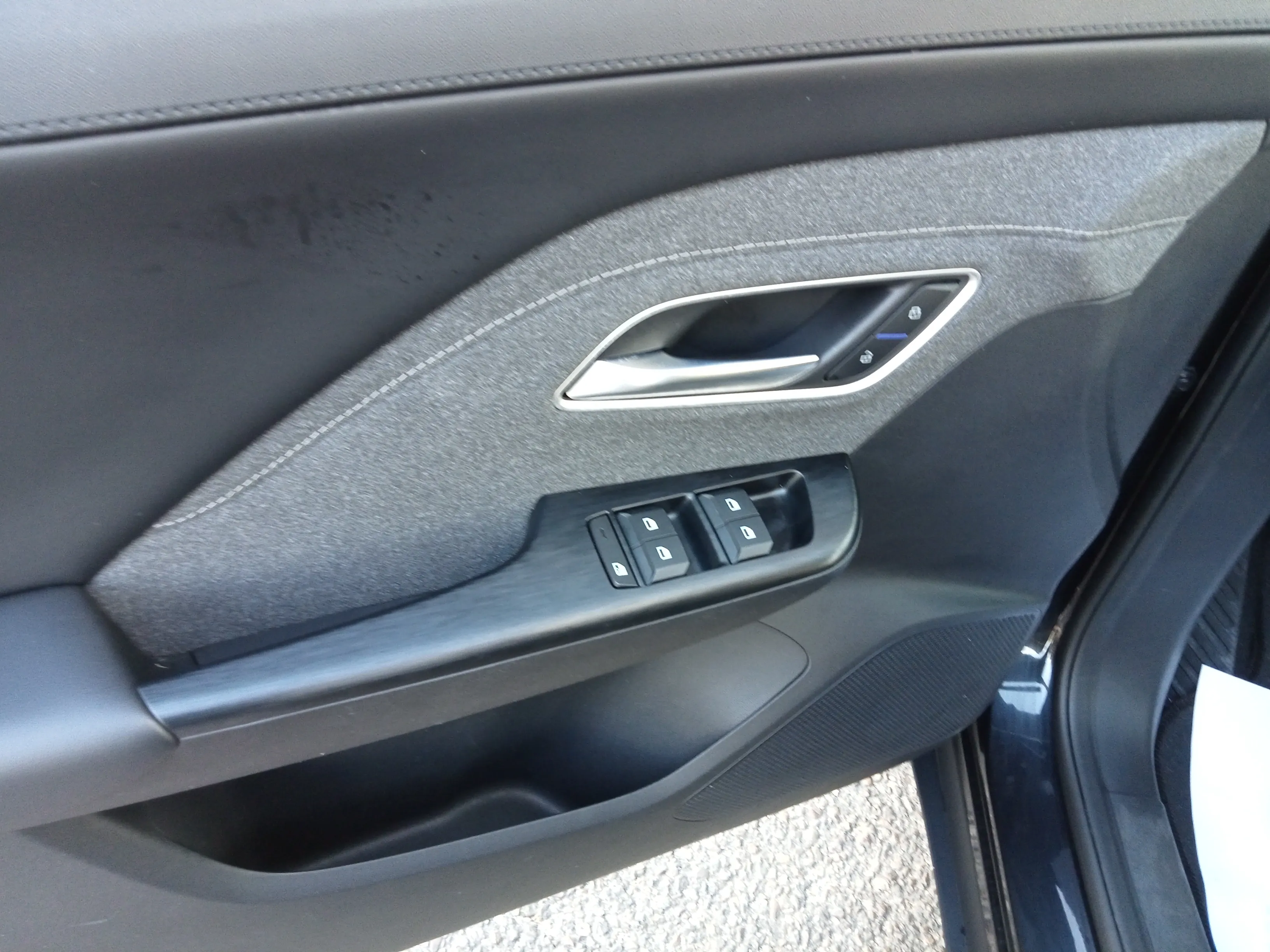 MG ZS Hybrid+ Standard - foto 15