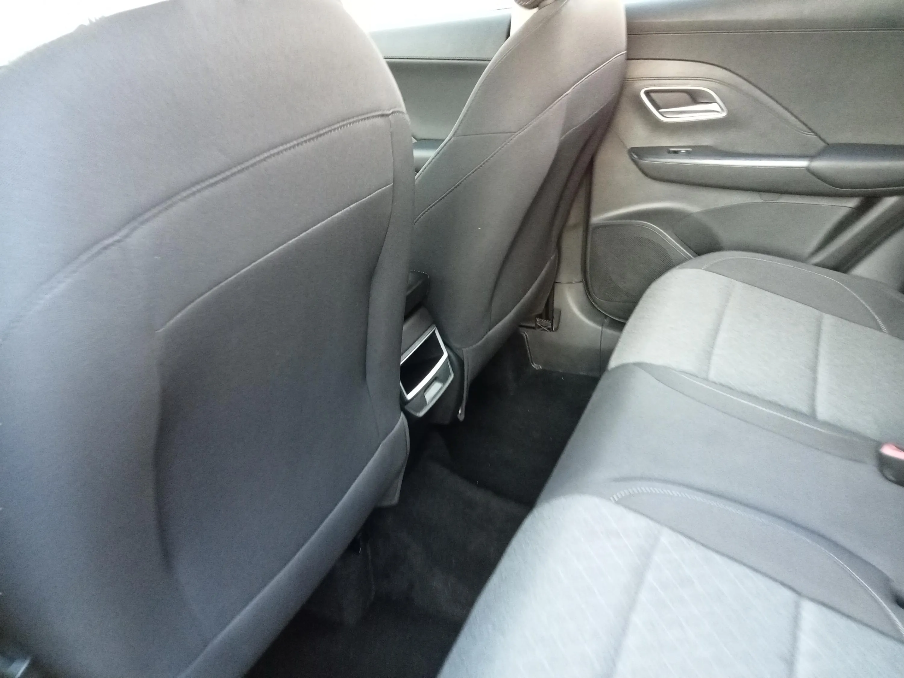MG ZS Hybrid+ Standard - foto 22
