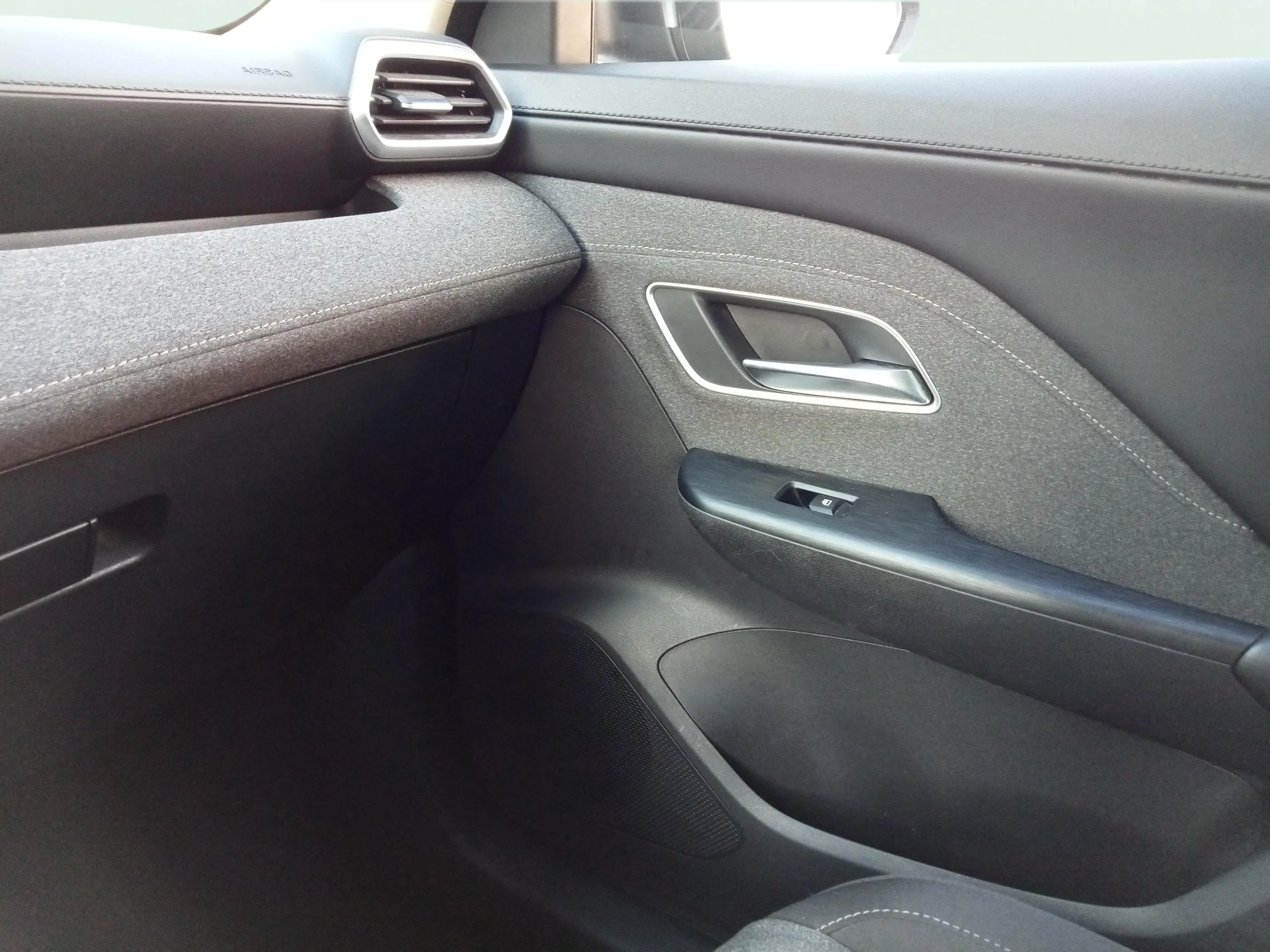MG ZS Hybrid+ Standard - foto 20