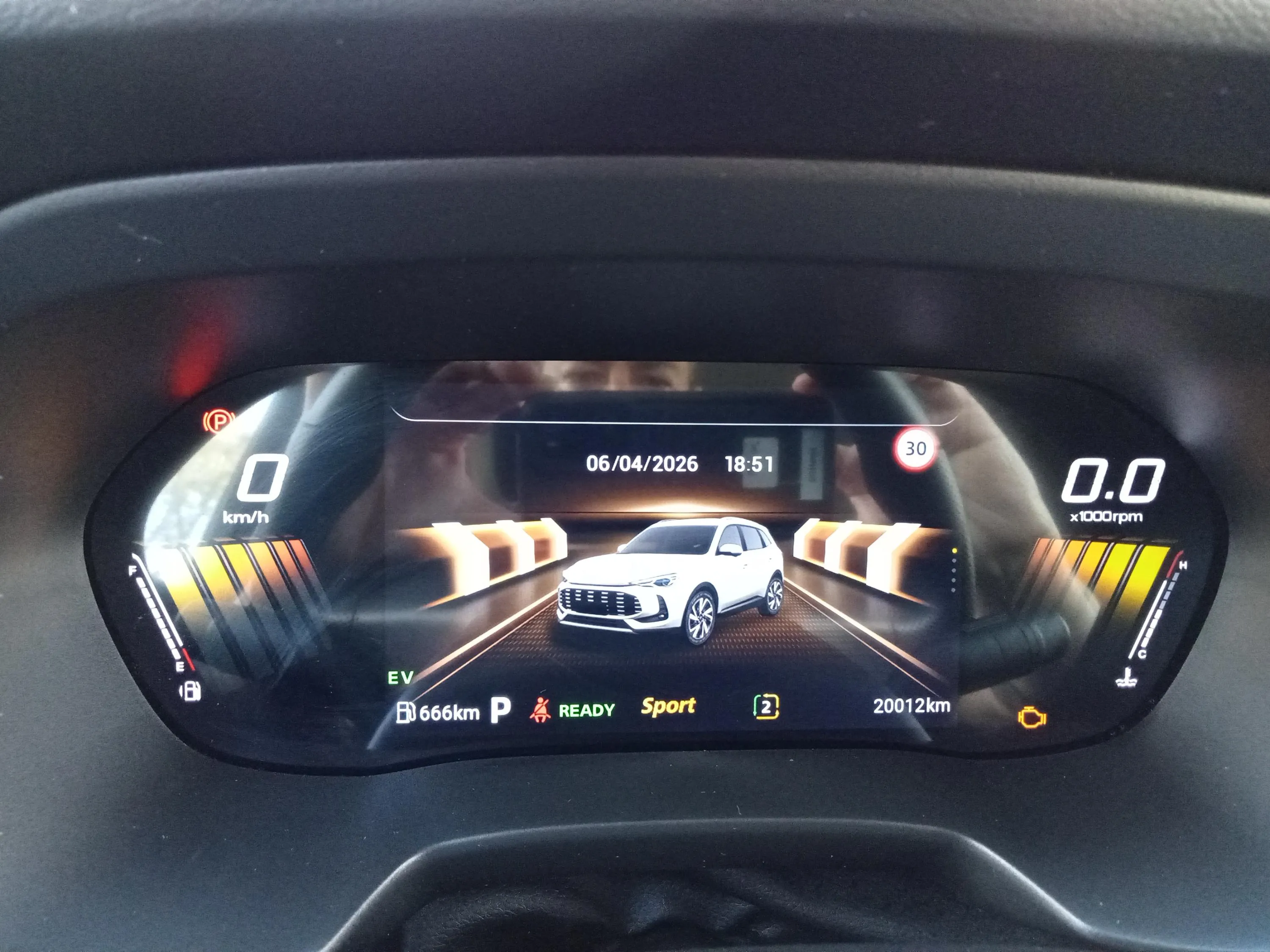 MG ZS Hybrid+ Standard - foto 9