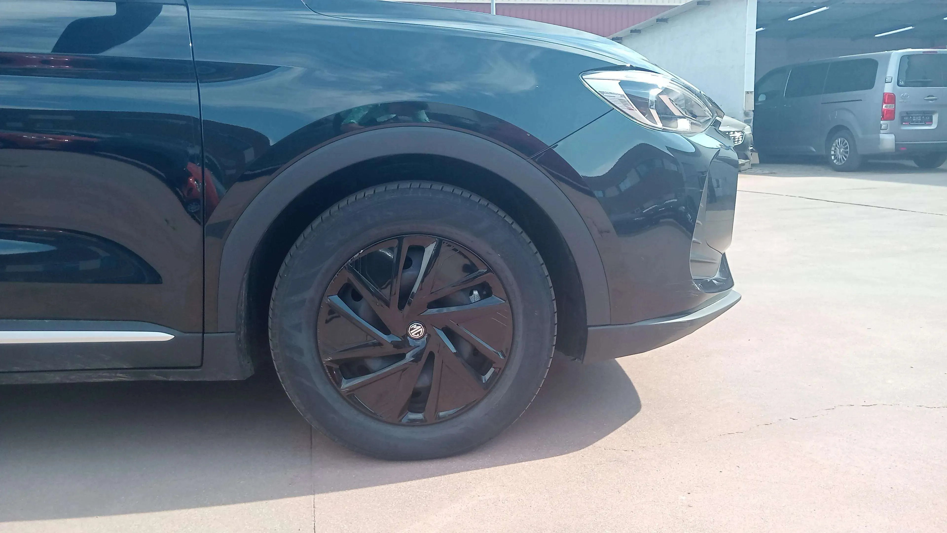 MG ZS Hybrid+ Standard - foto 13