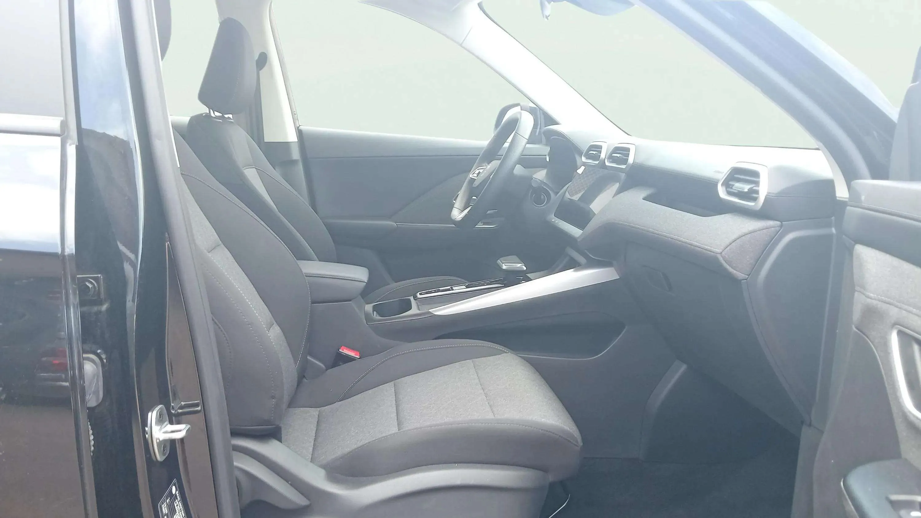 MG ZS Hybrid+ Standard - foto 19