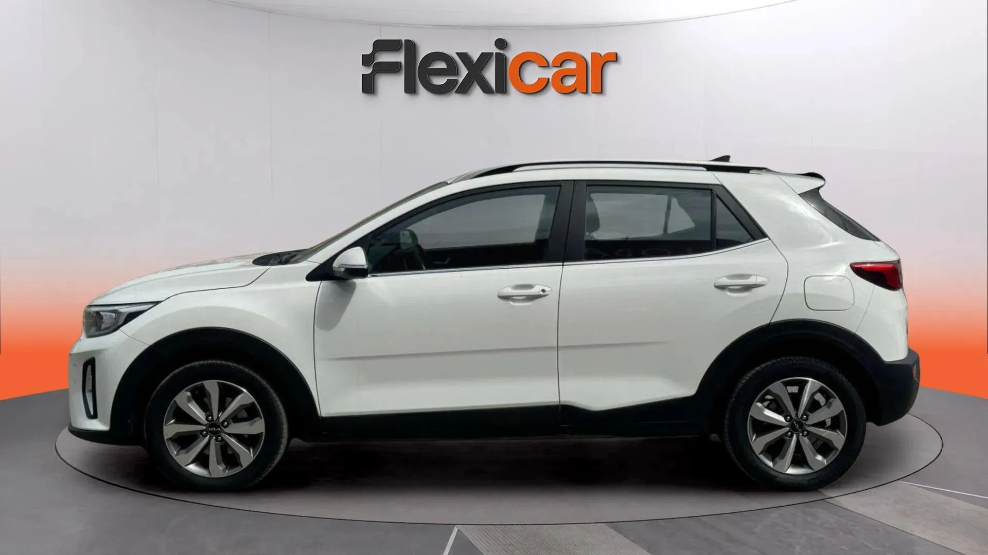 Kia Stonic 1.0 T-GDi MHEV iMT Drive - foto 5