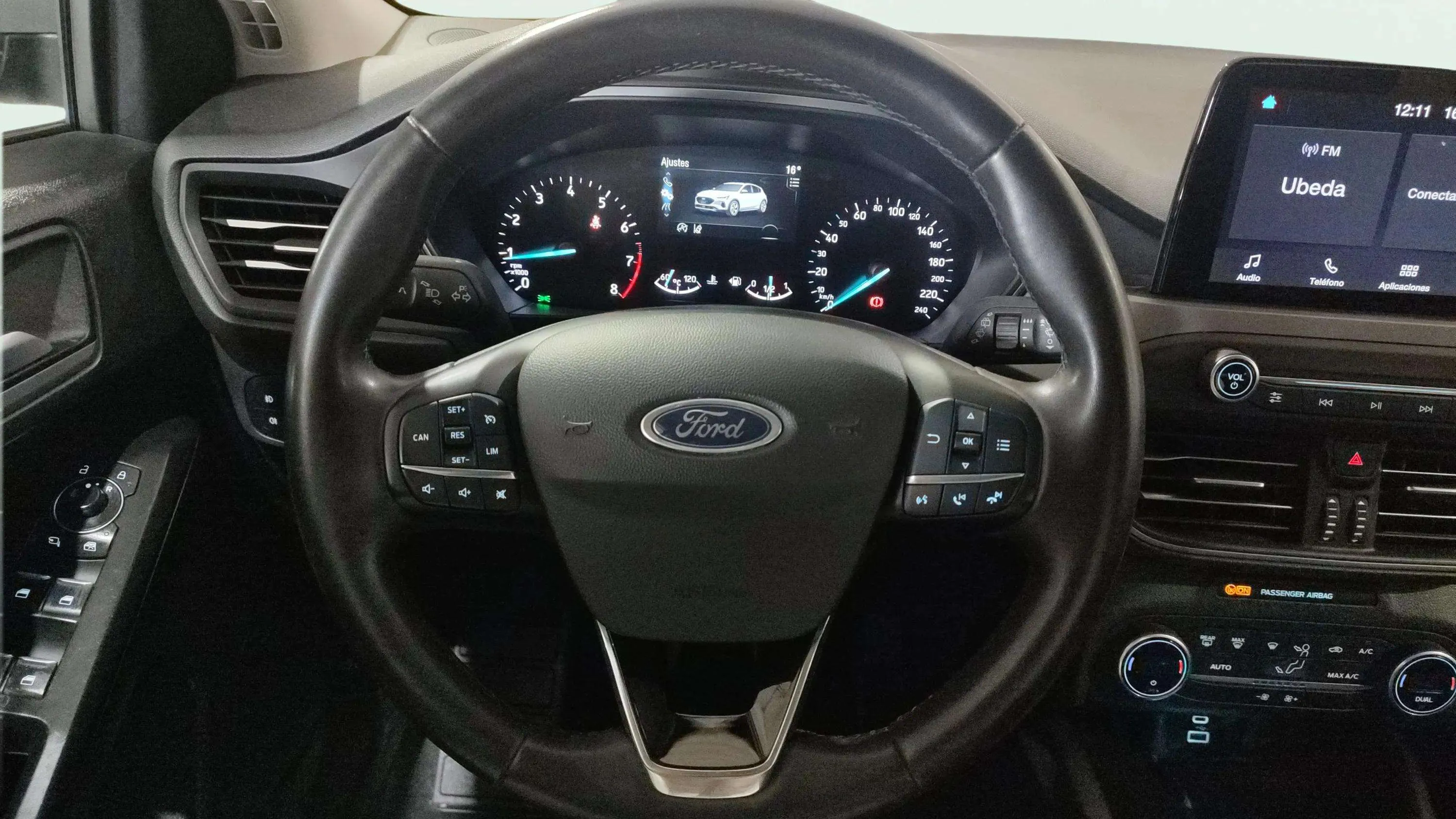 Ford Focus 1.0 EcoBoost MHEV ST-Line - foto 9