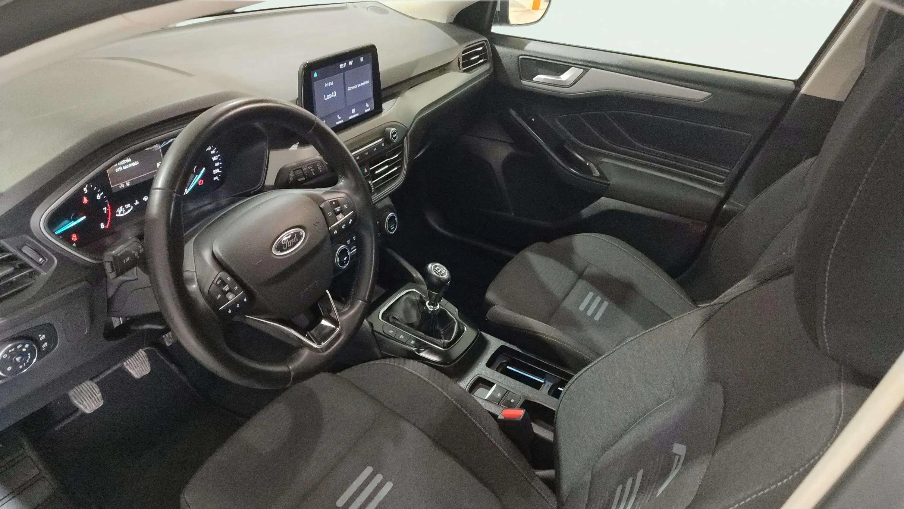 Ford Focus 1.0 EcoBoost MHEV ST-Line - foto 7