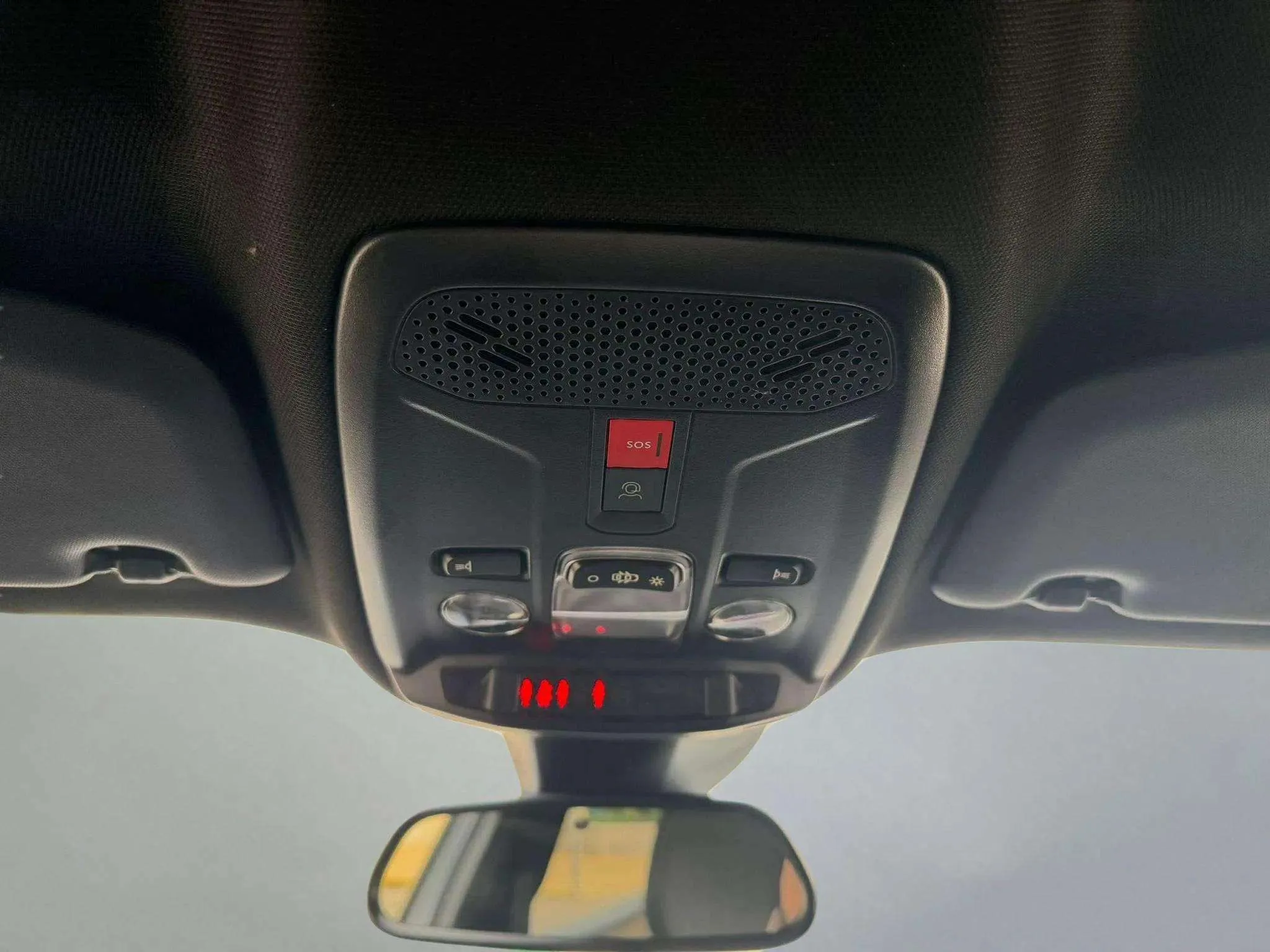 Peugeot 2008 Allure PureTech 100 - foto 20