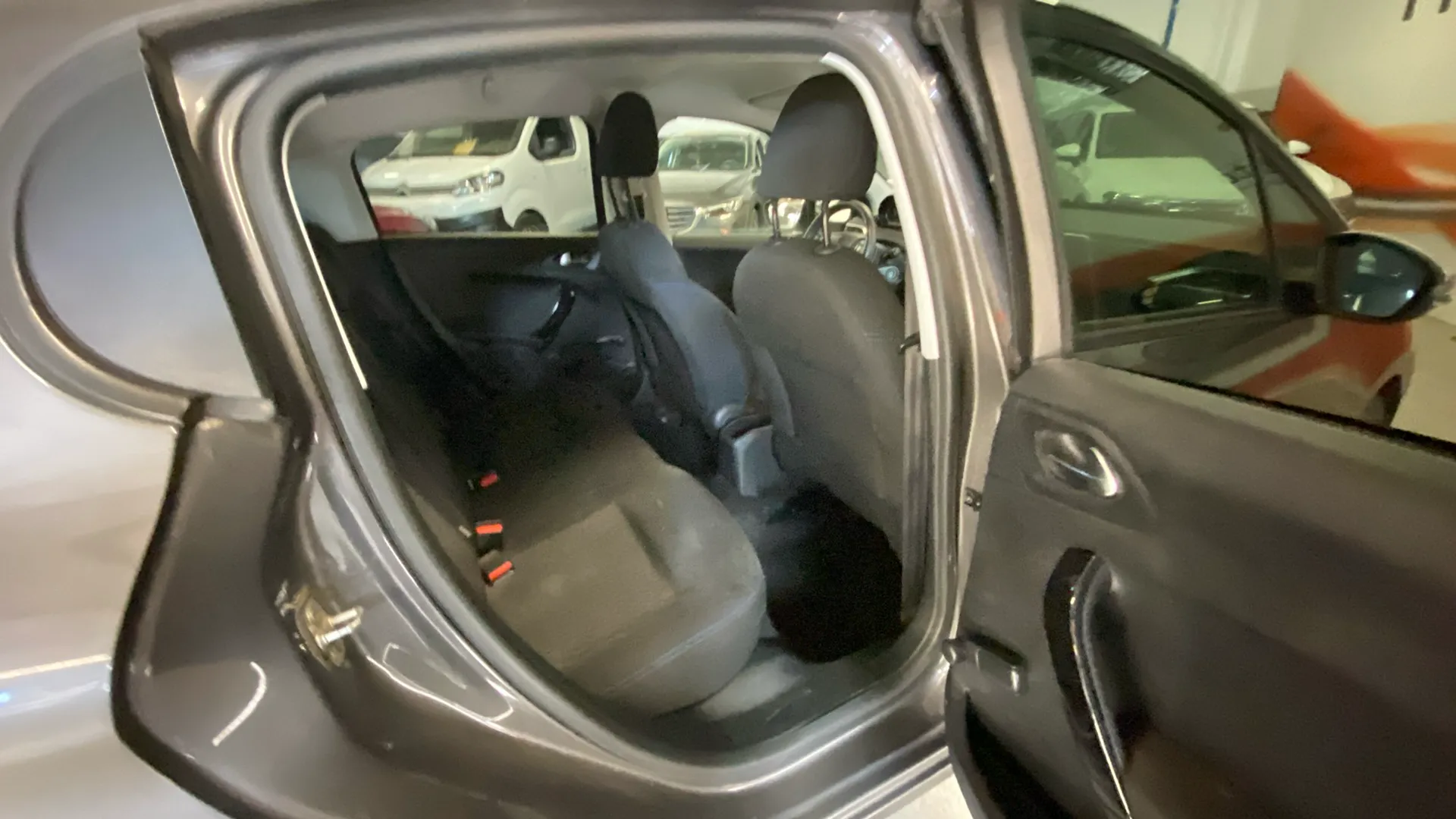 Peugeot 208 Style 1.2L PureTech - foto 15