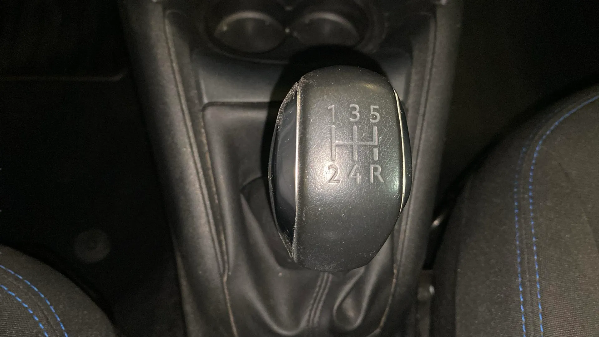 Peugeot 208 Style 1.2L PureTech - foto 27
