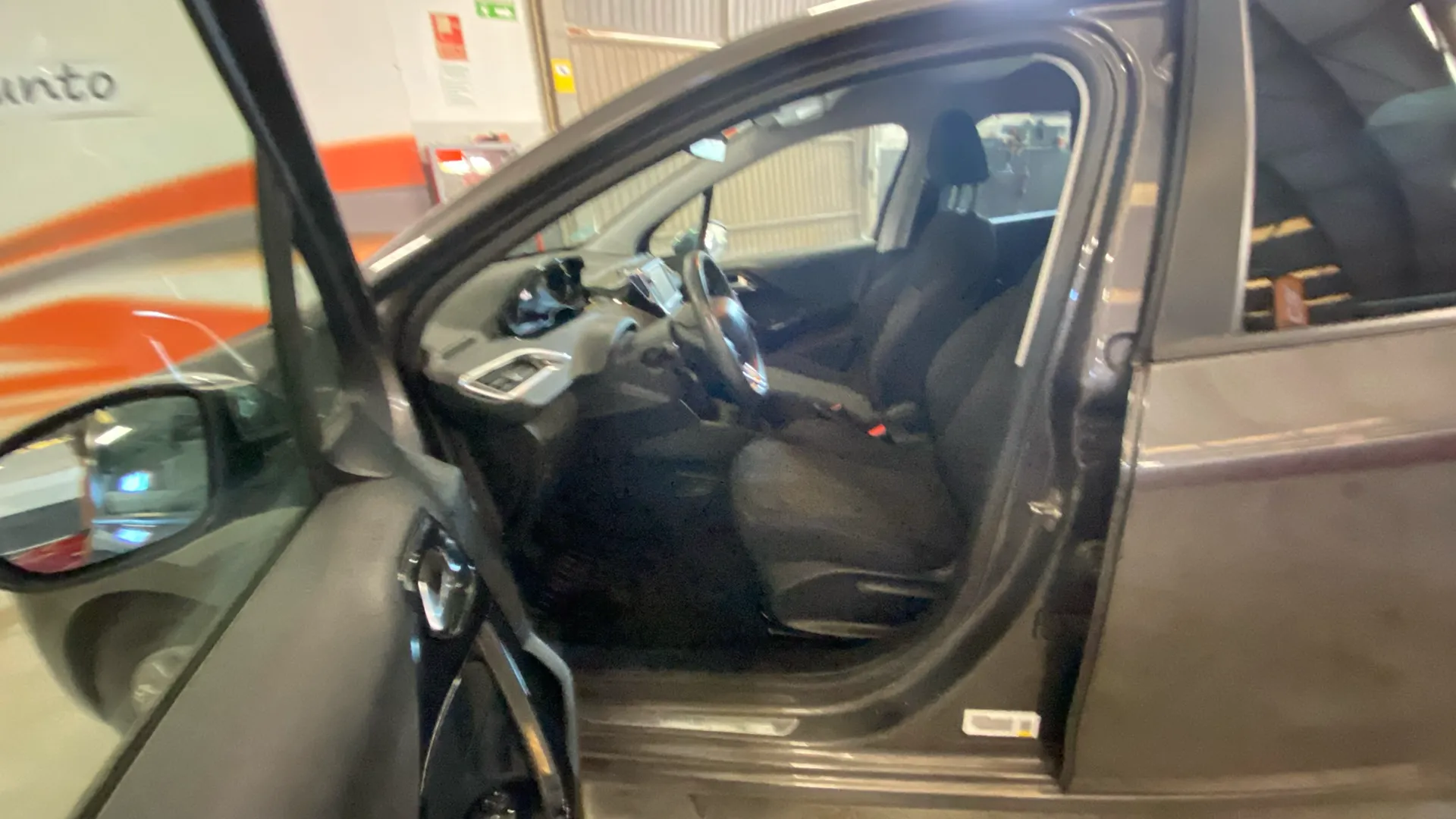 Peugeot 208 Style 1.2L PureTech - foto 9