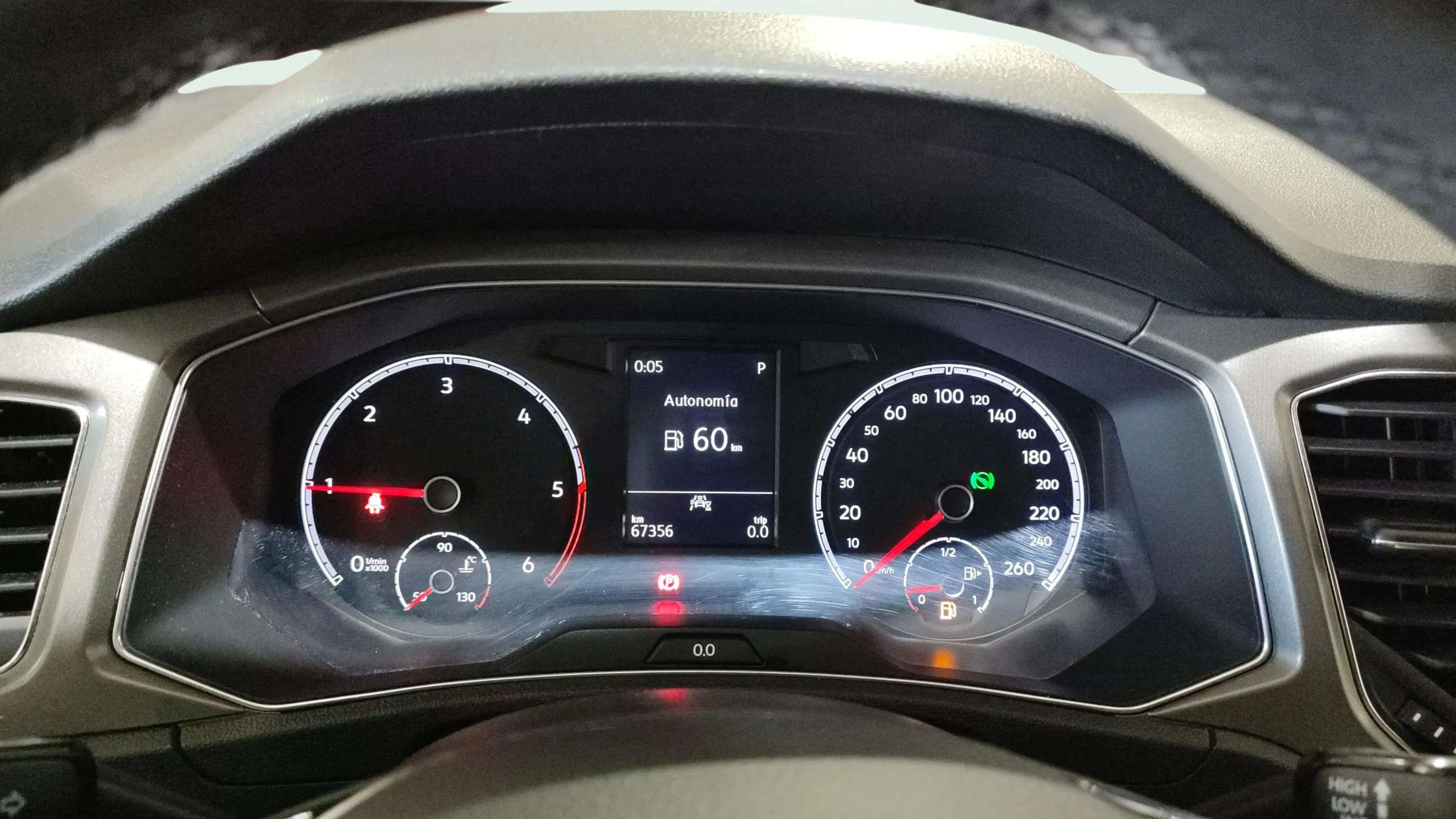 Volkswagen T-Roc Advance R-Line 2.0 TDI DSG - foto 10