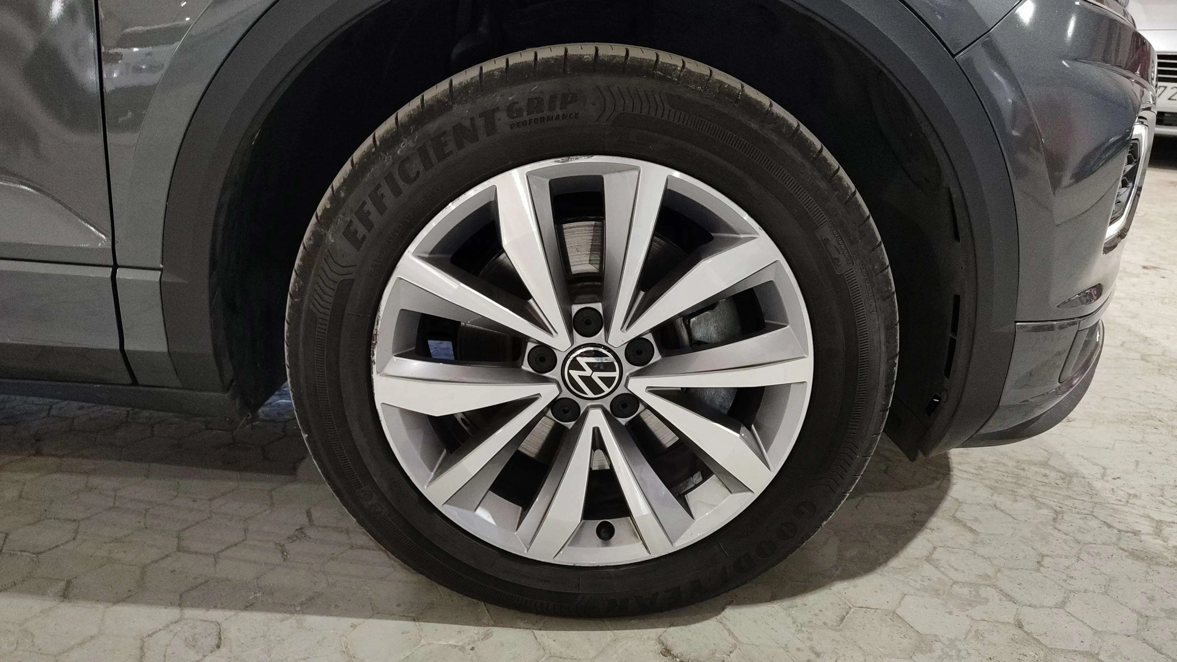 Volkswagen T-Roc Advance R-Line 2.0 TDI DSG - foto 28