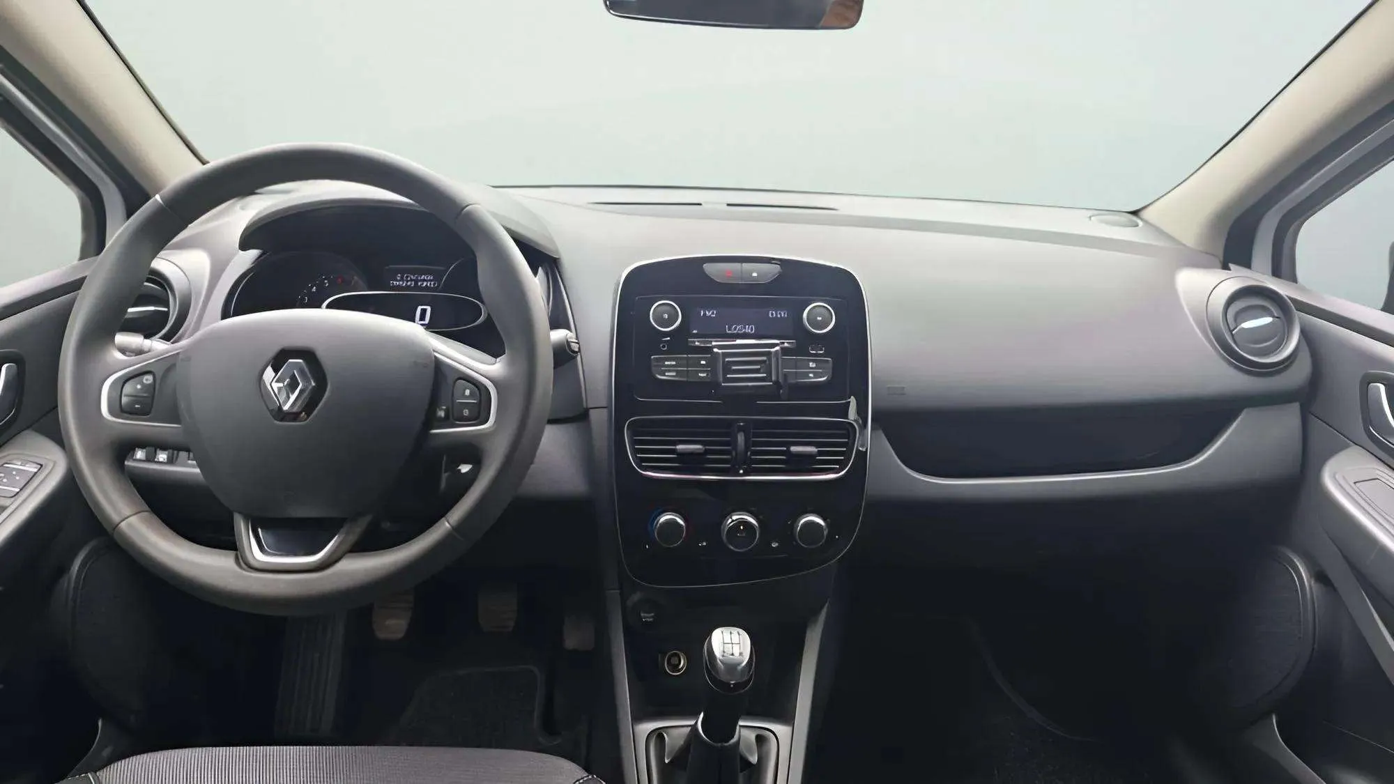 Renault Clio Business TCe GLP -18 - foto 9