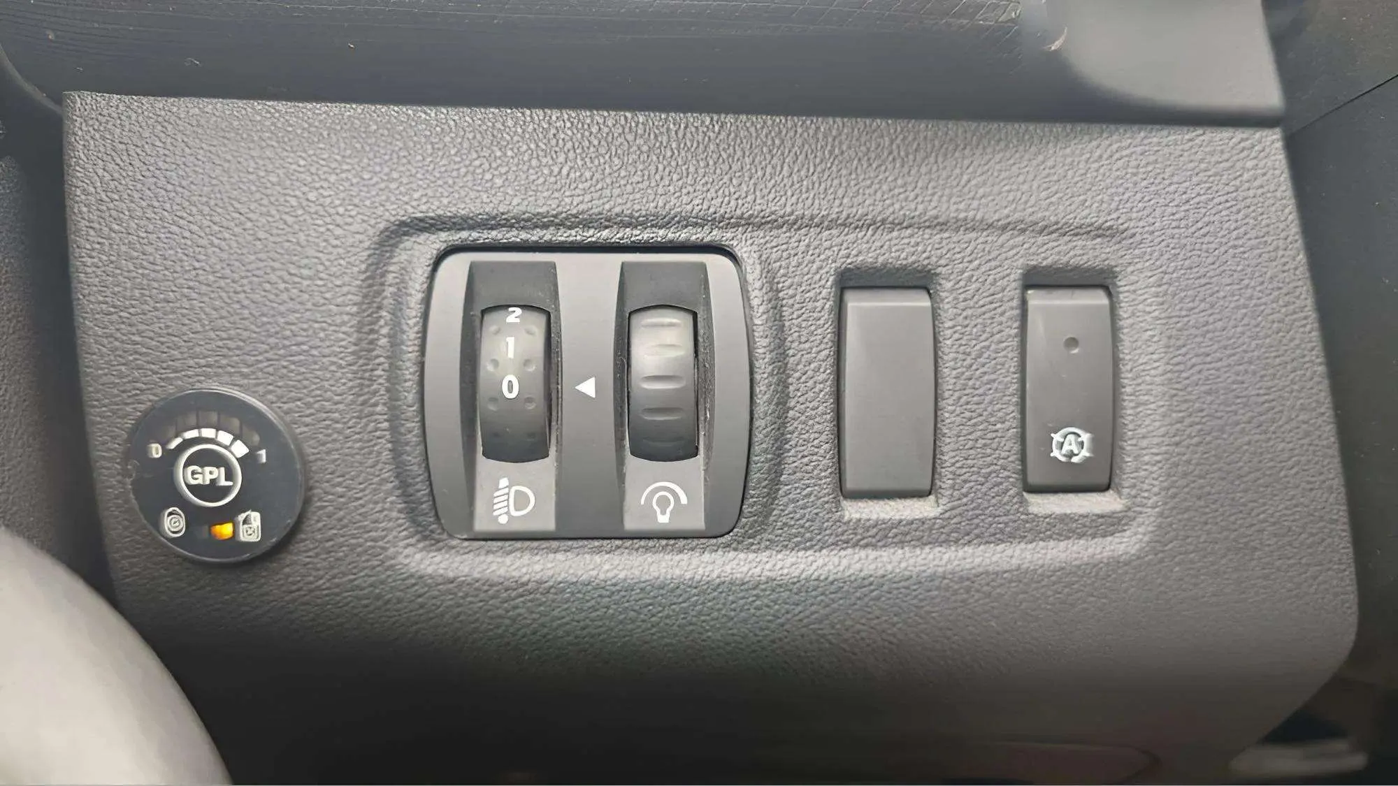 Renault Clio Business TCe GLP -18 - foto 22