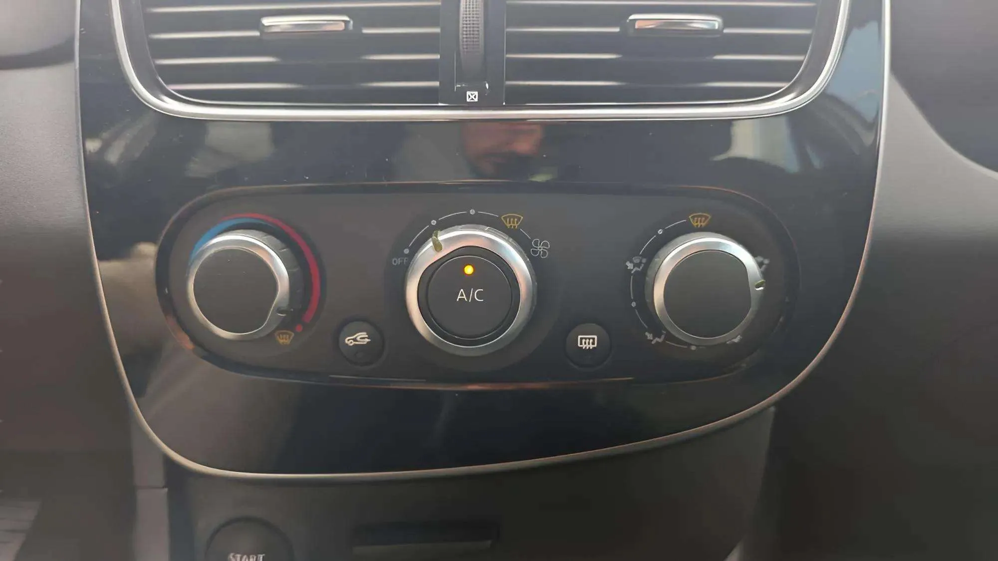 Renault Clio Business TCe GLP -18 - foto 19