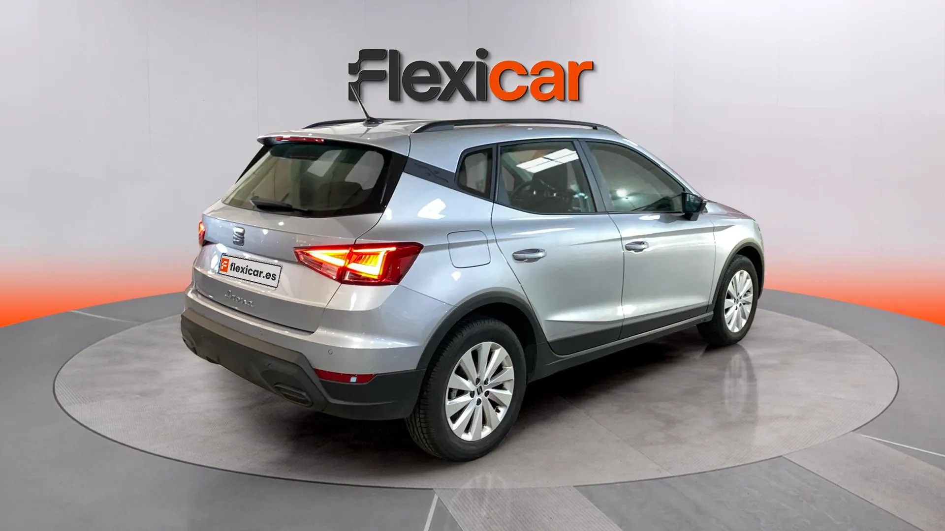 SEAT Arona 1.0 TSI Style Plus - foto 7