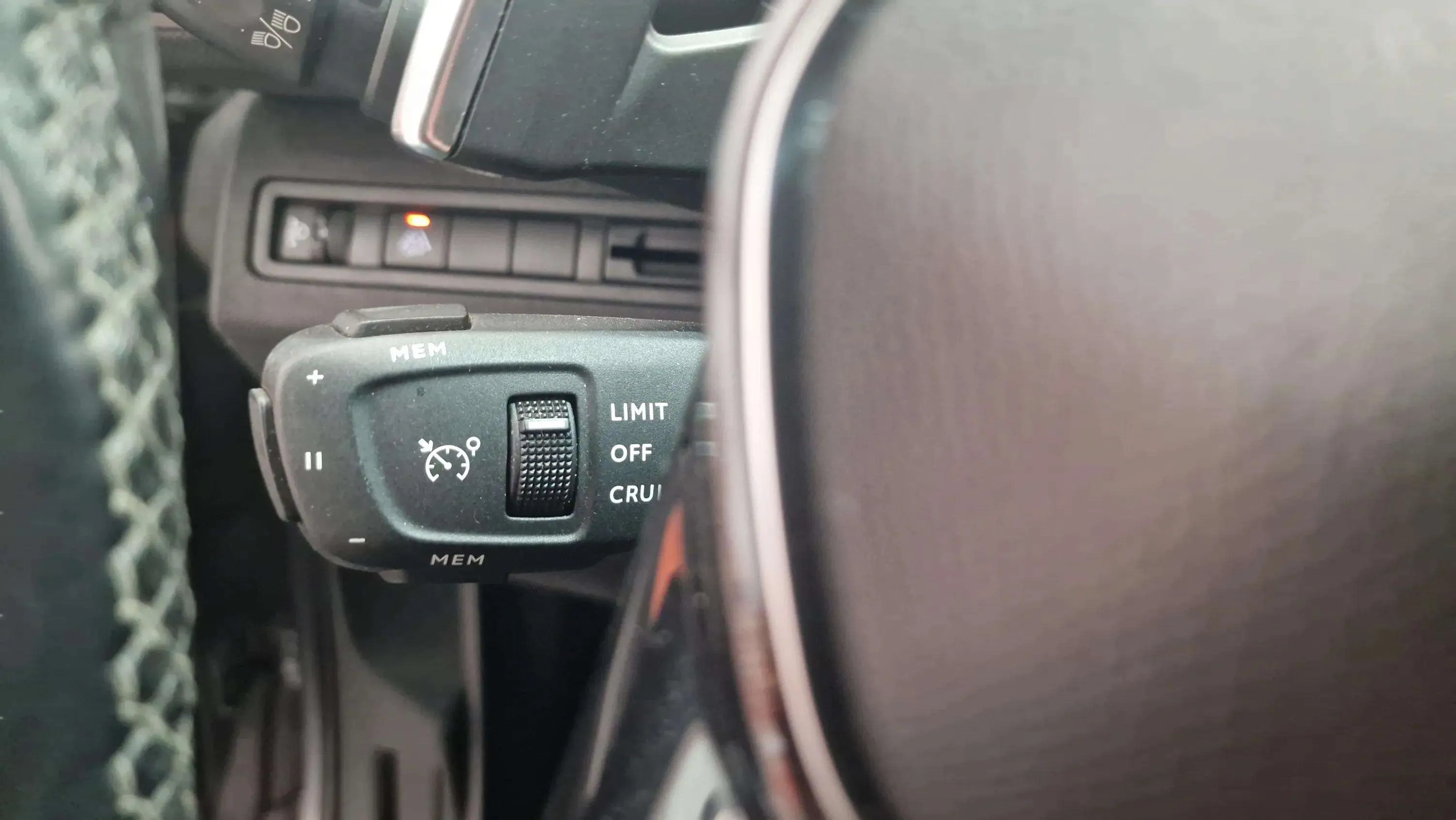 Peugeot 3008 1.2 PureTech Allure EAT8 - foto 16