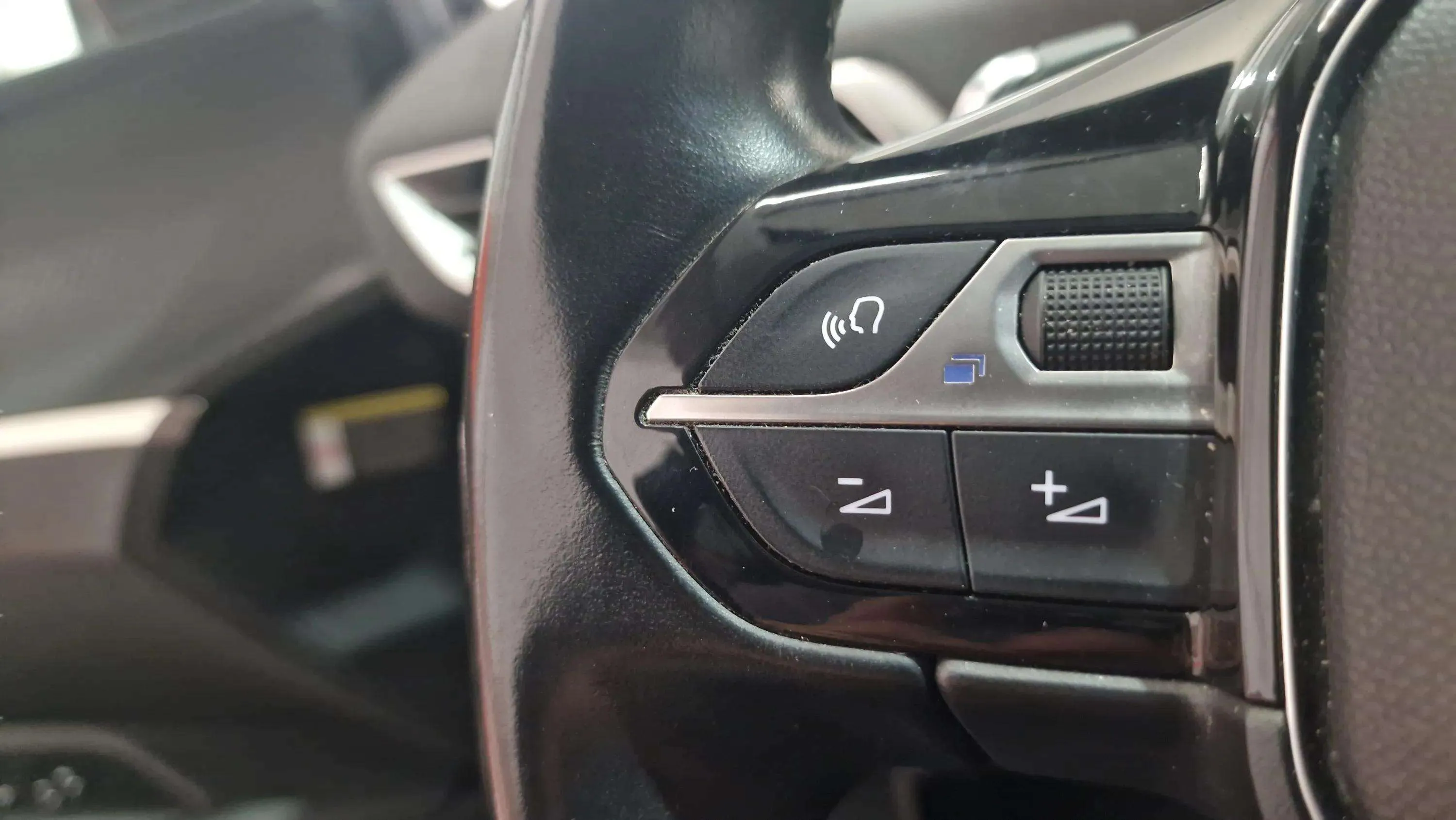 Peugeot 3008 1.2 PureTech Allure EAT8 - foto 15