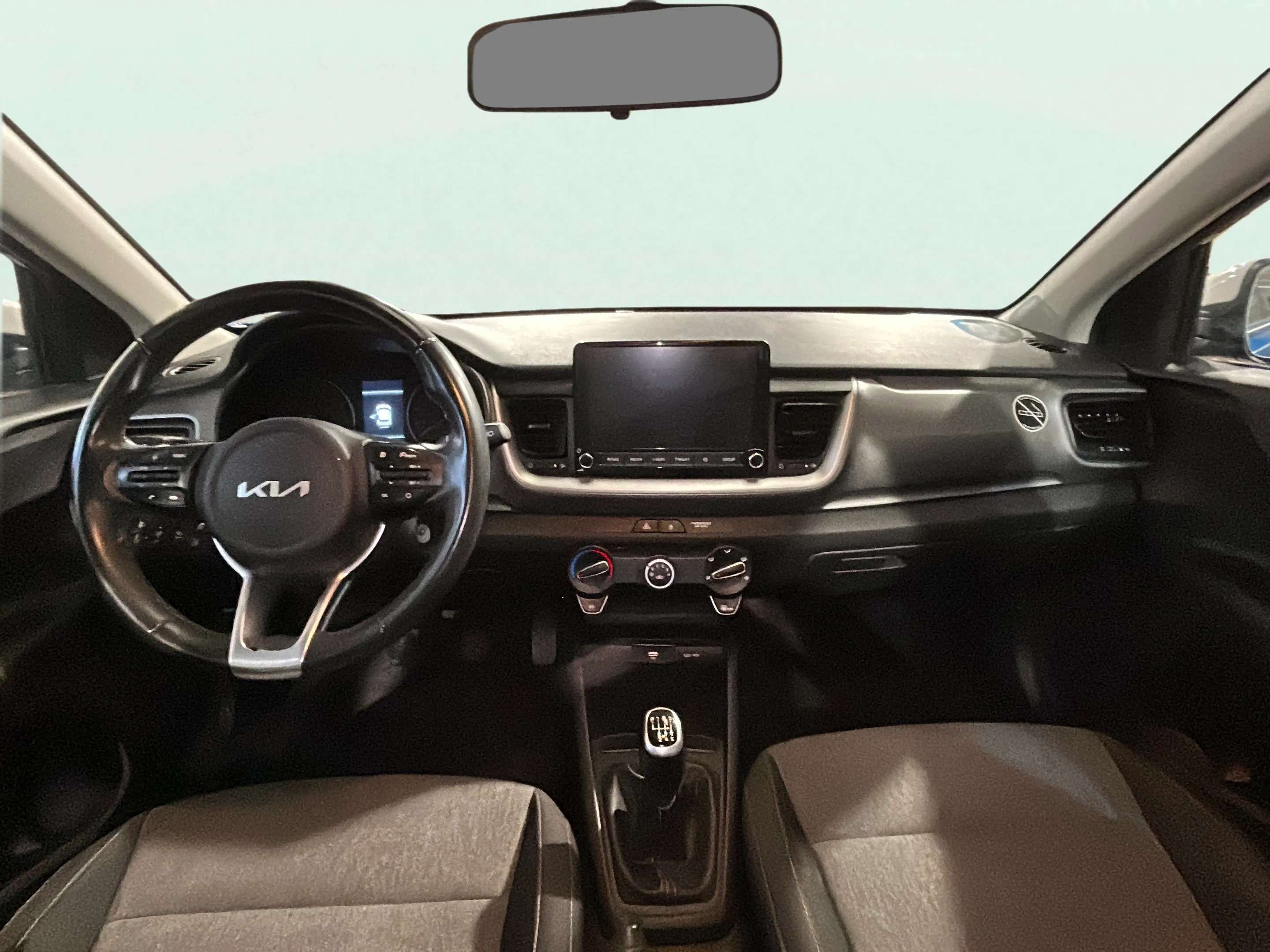 Kia Stonic 1.0 T-GDi MHEV iMT Concept - foto 9