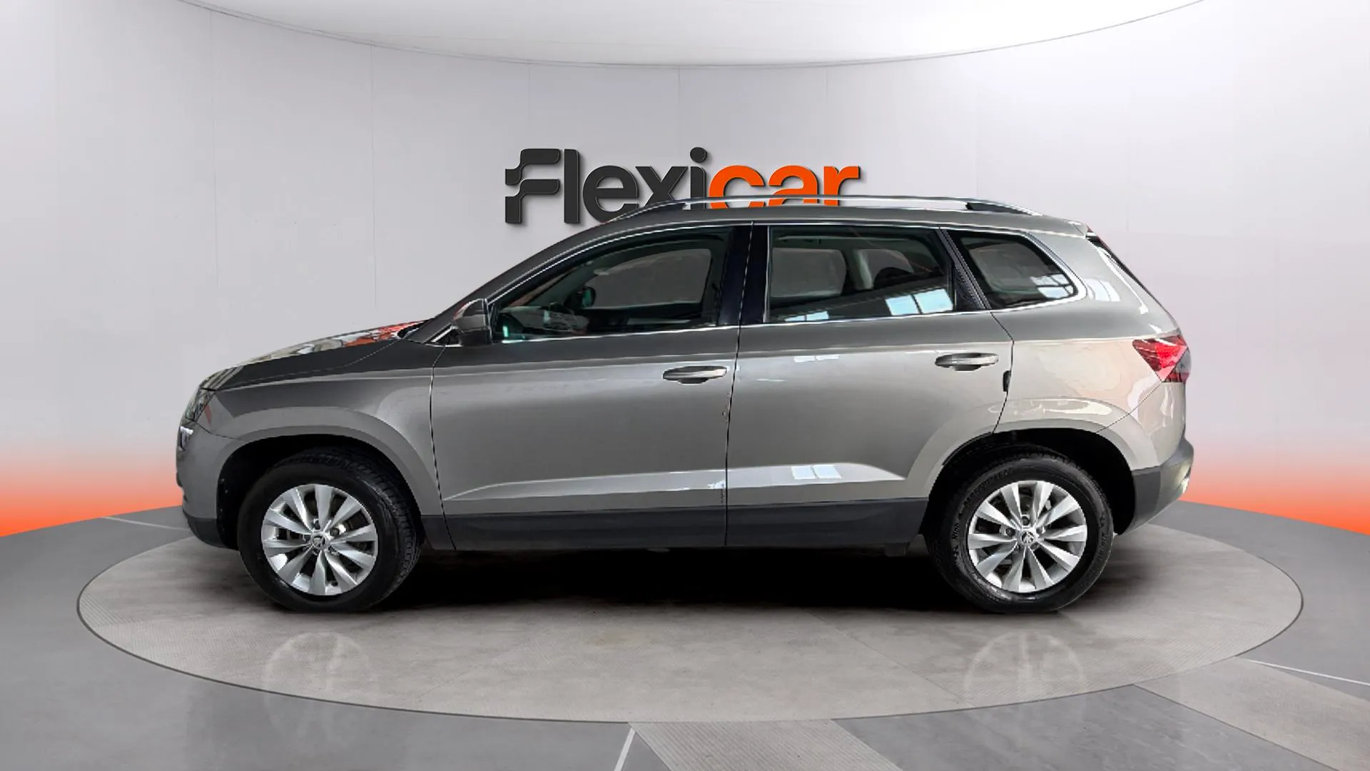Škoda Karoq 1.0 TSI Ambition - foto 4