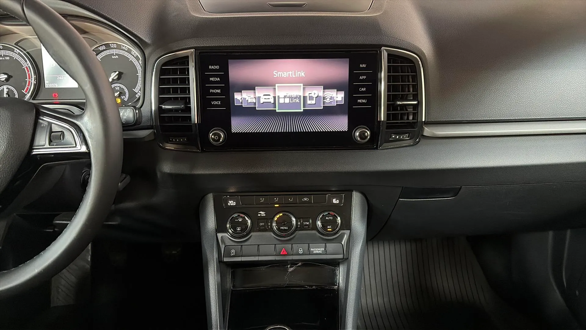 Škoda Karoq 1.0 TSI Ambition - foto 13