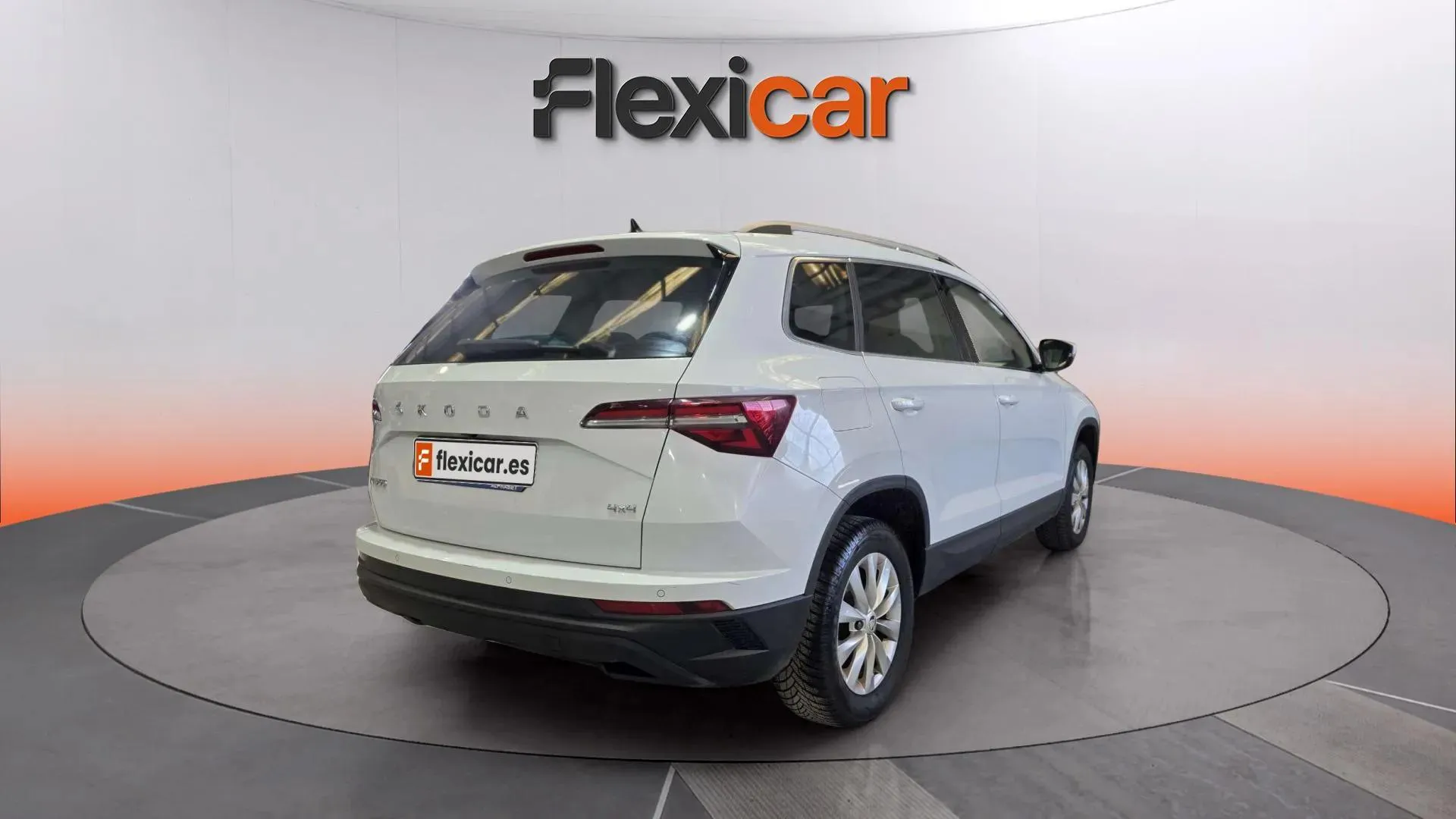 Škoda Karoq 2.0 TDI DSG 4x4 Ambition - foto 4